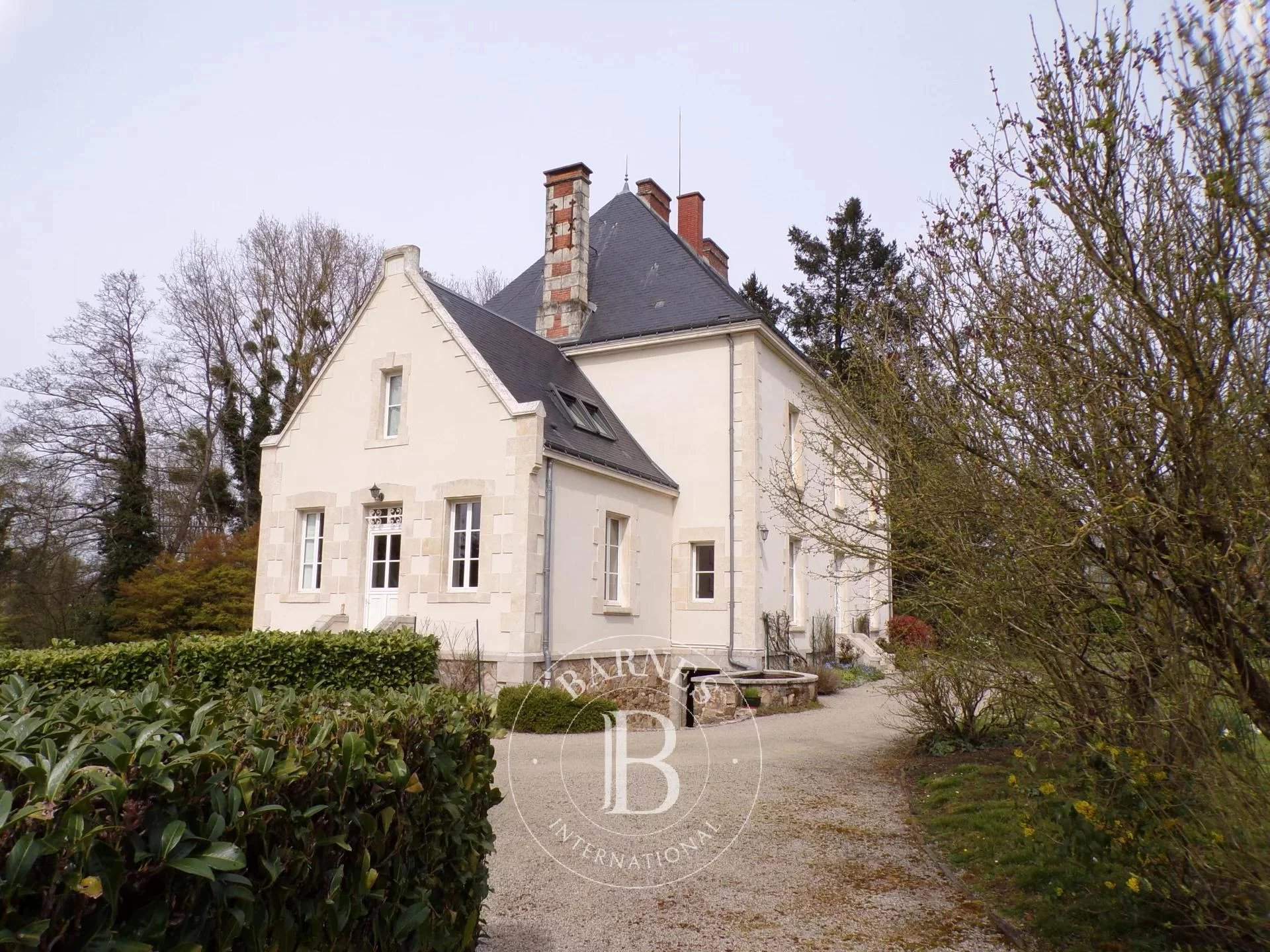 La Roche-sur-Yon  - Casa 10 Cuartos 4 Habitaciones - picture 3