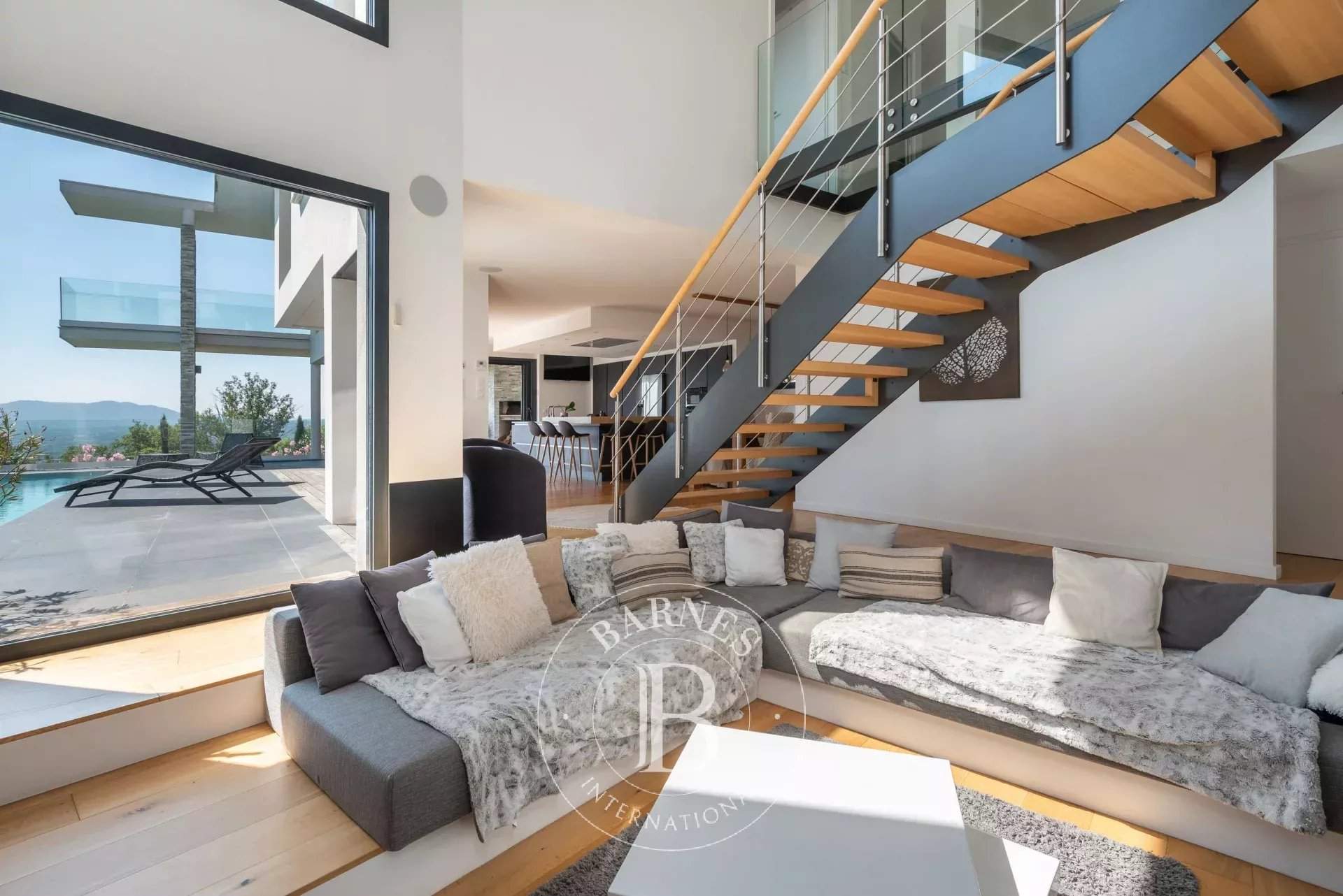 Coublevie  - Maison 7 Pièces 5 Chambres - picture 6