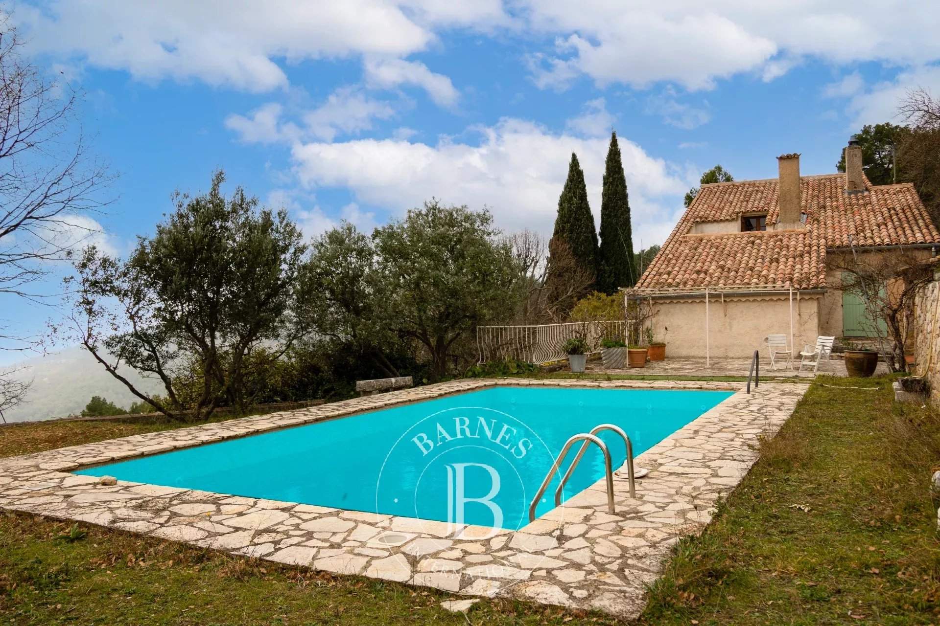 Seillans  - Property 11 Bedrooms - picture 8