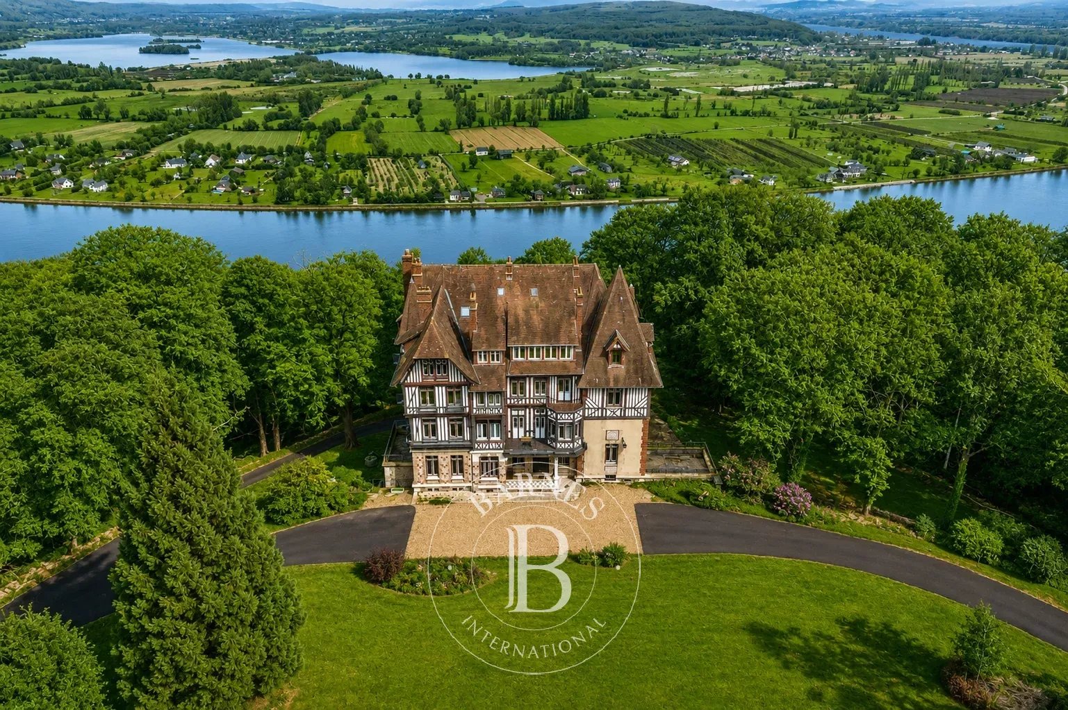 Barneville-sur-Seine  - Manoir 40 Pi&egrave;ces - picture 1