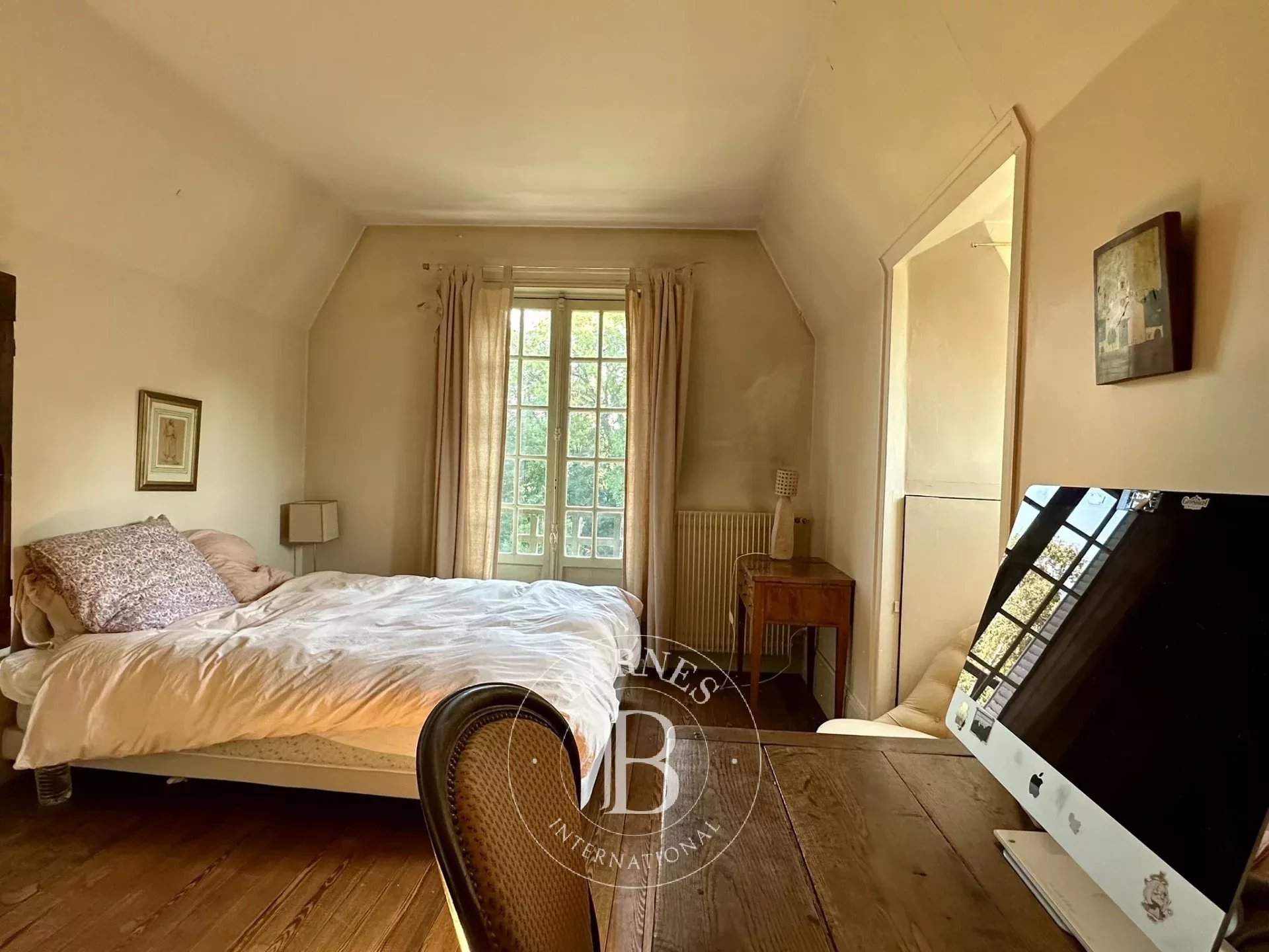 Arpajon  - Maison 9 Pi&egrave;ces 6 Chambres - picture 10