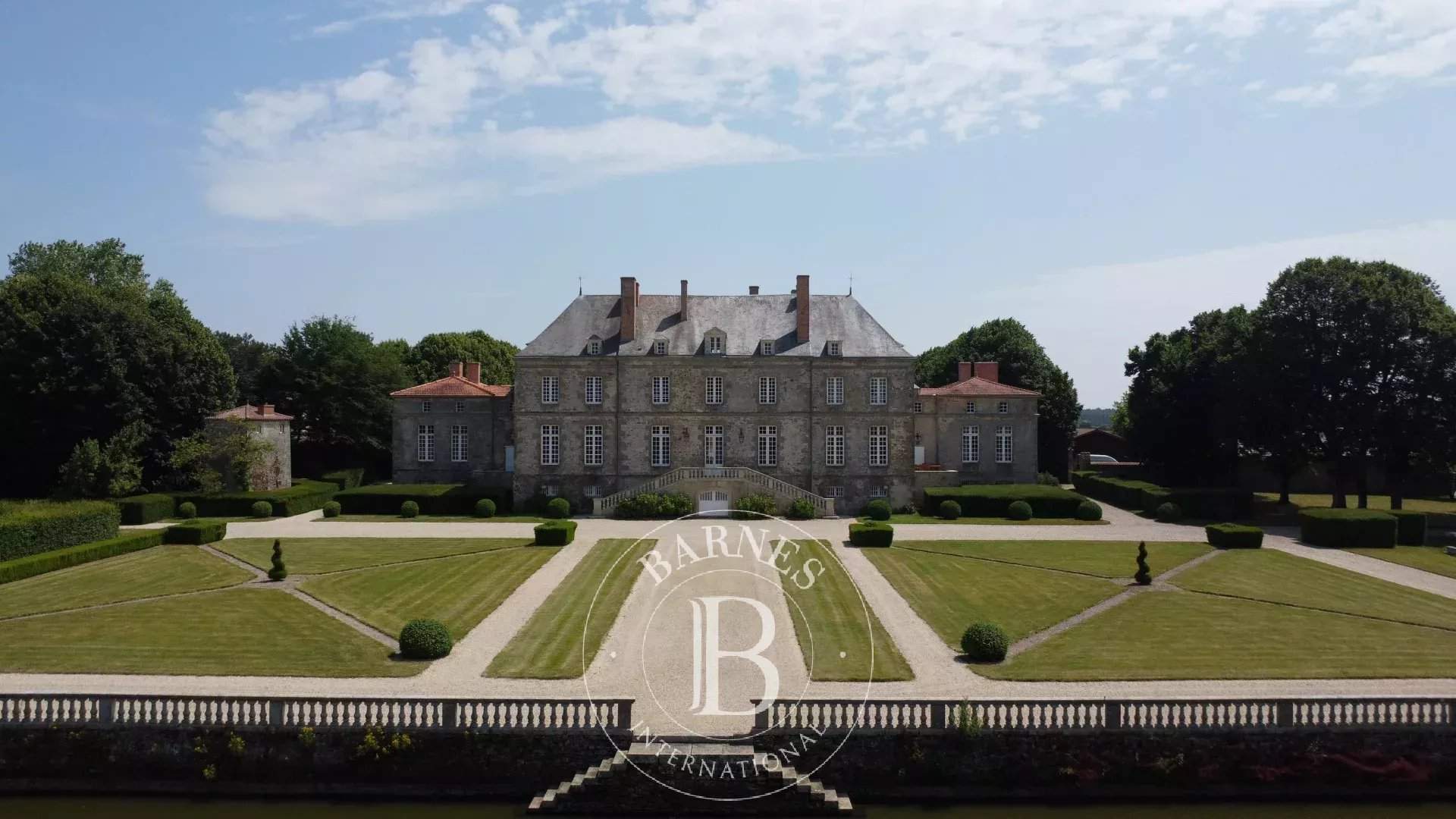 Nantes  - Château 18 Pièces 7 Chambres - picture 5