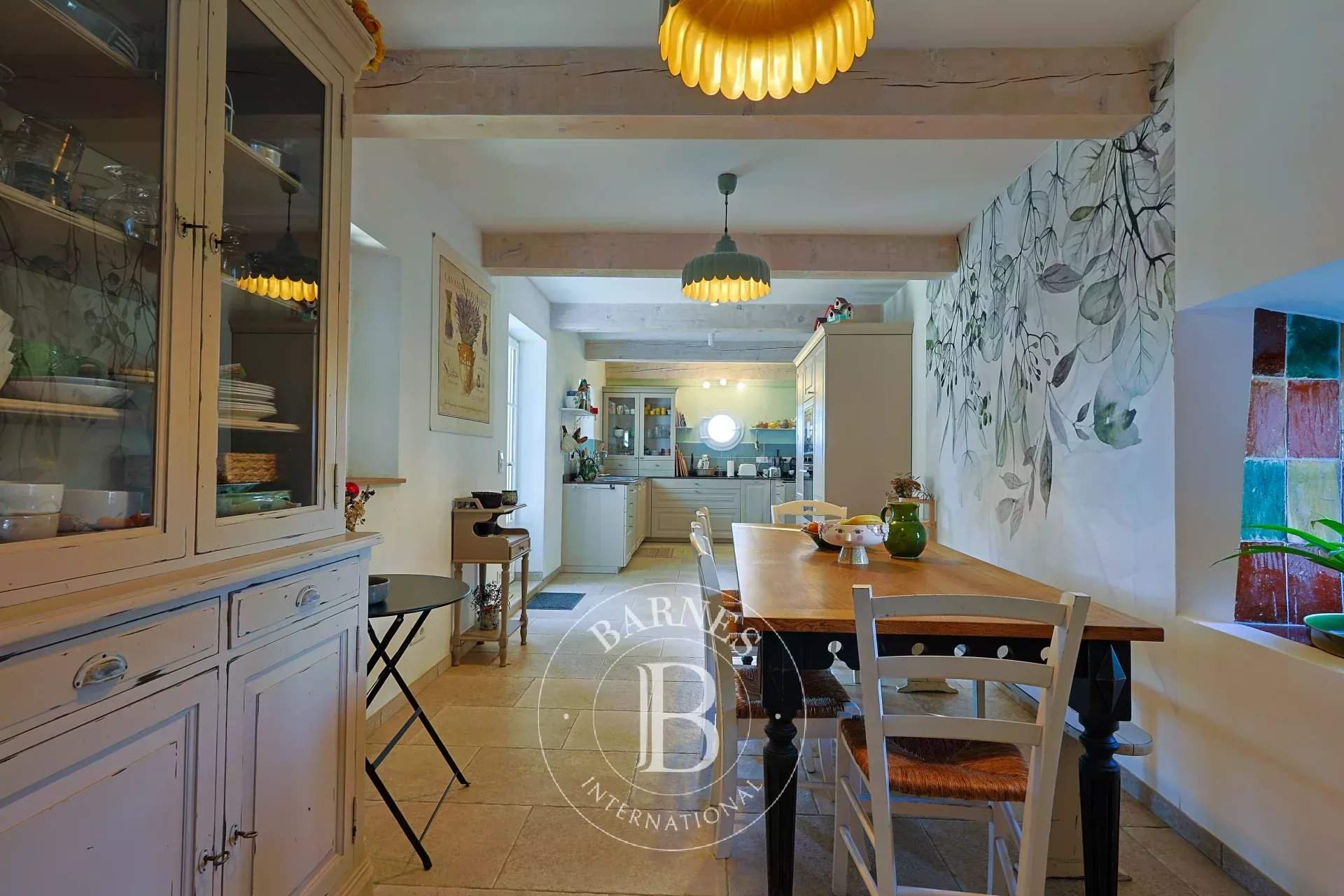 Aups  - Propriété 19 Pi&egrave;ces 11 Chambres - picture 8