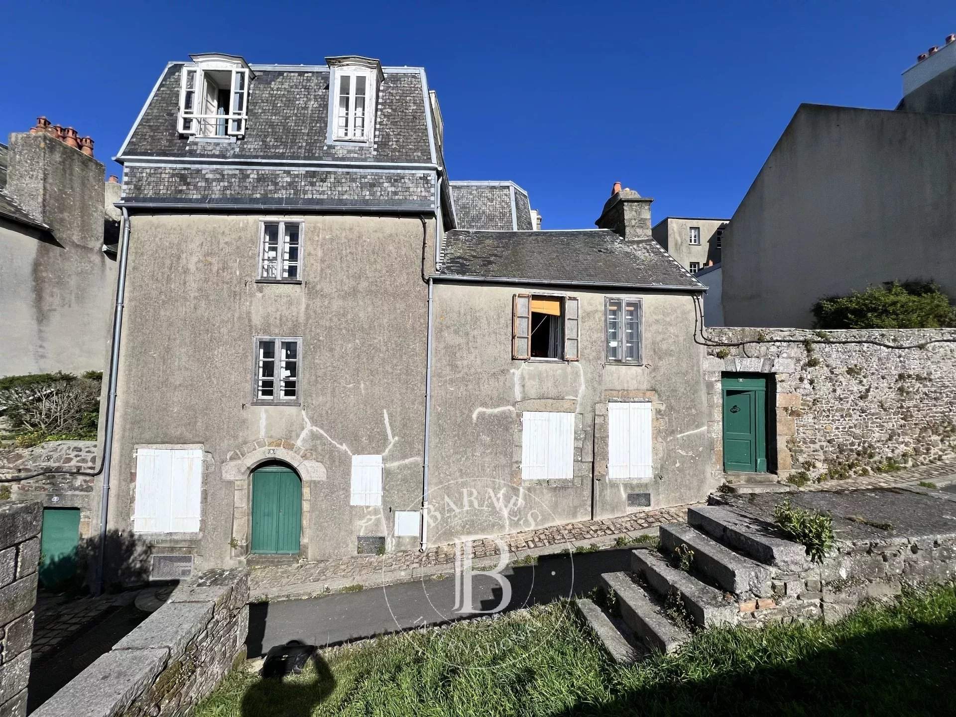 Granville  - Maison de ville 11 Pi&egrave;ces 8 Chambres - picture 9