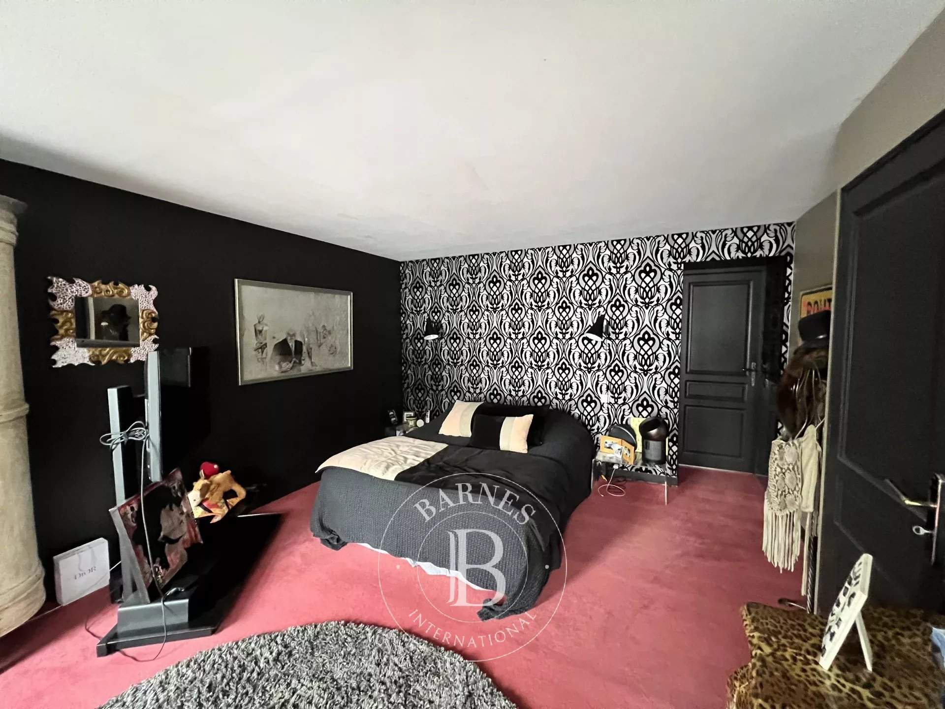 Granville  - House 5 Bedrooms - picture 19