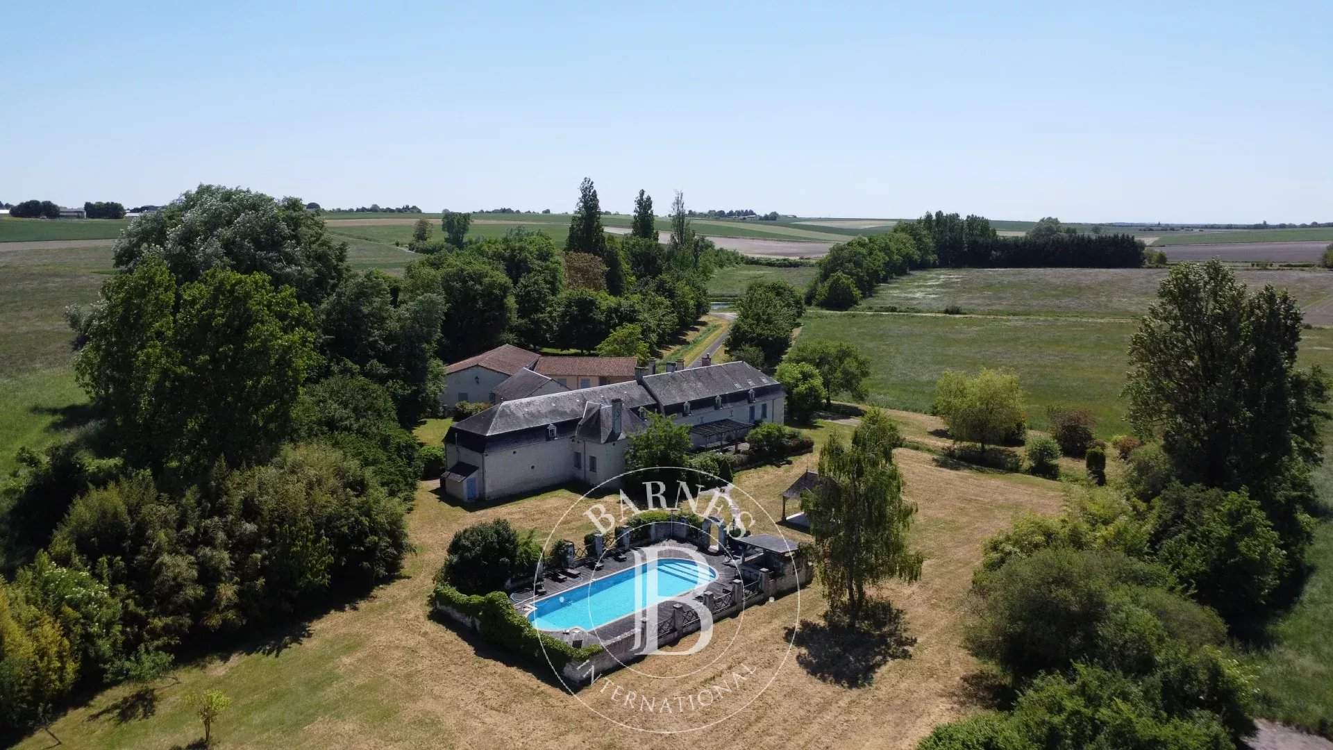 Richelieu  - Propriété 15 Pi&egrave;ces 10 Chambres - picture 11