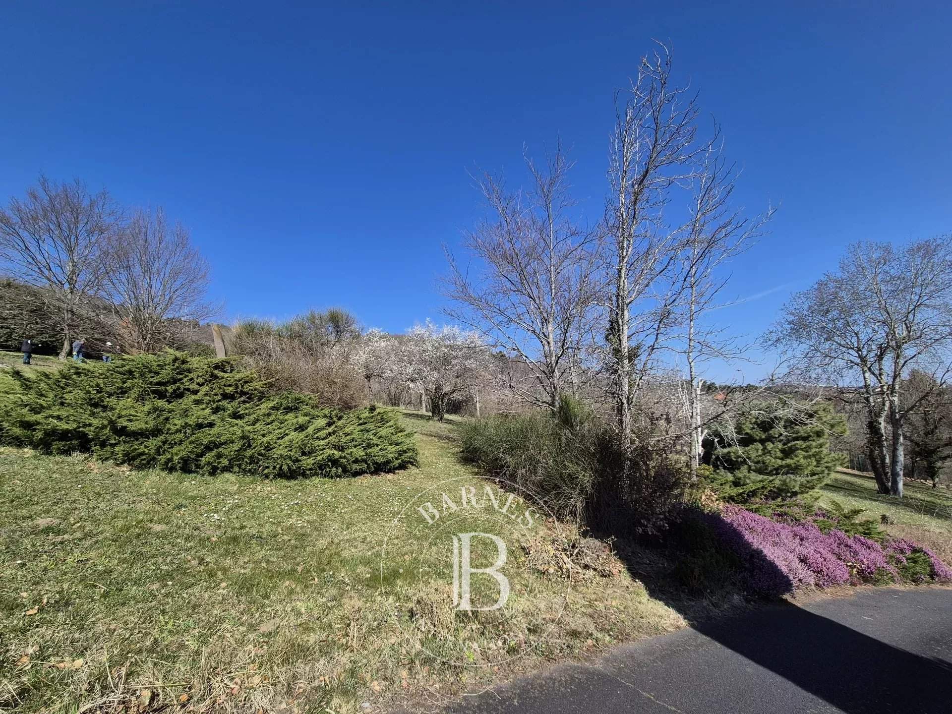 Volvic  - Maison 7 Pi&egrave;ces 5 Chambres - picture 13