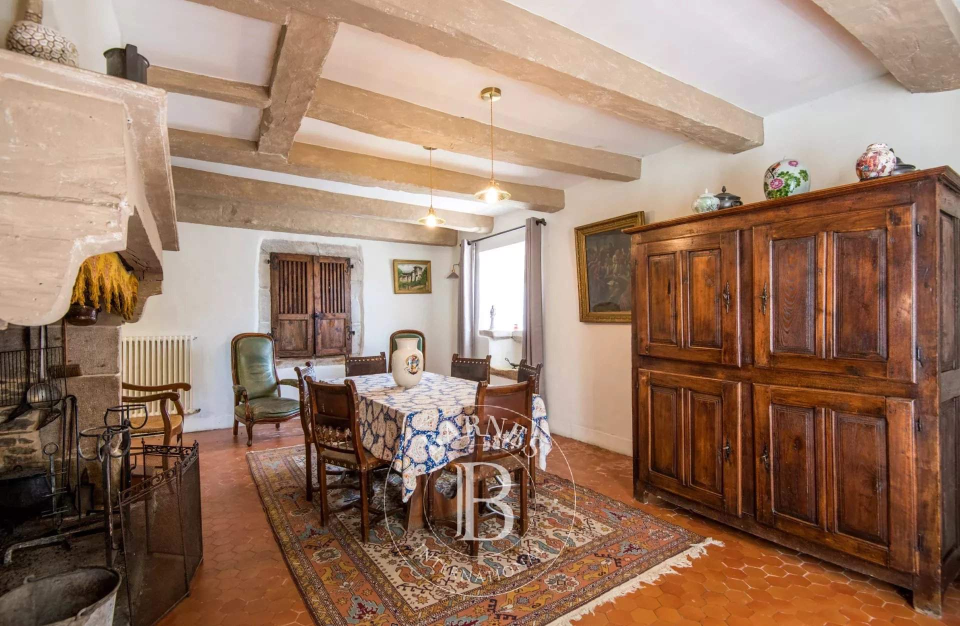 Ségur  - Propriété 8 Pièces 6 Chambres - picture 6