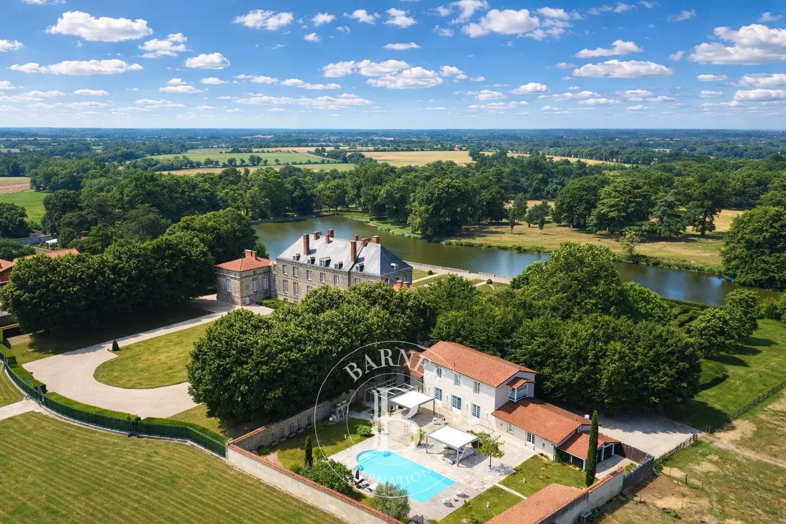 Nantes  - Château 18 Pi&egrave;ces 7 Chambres - picture 6