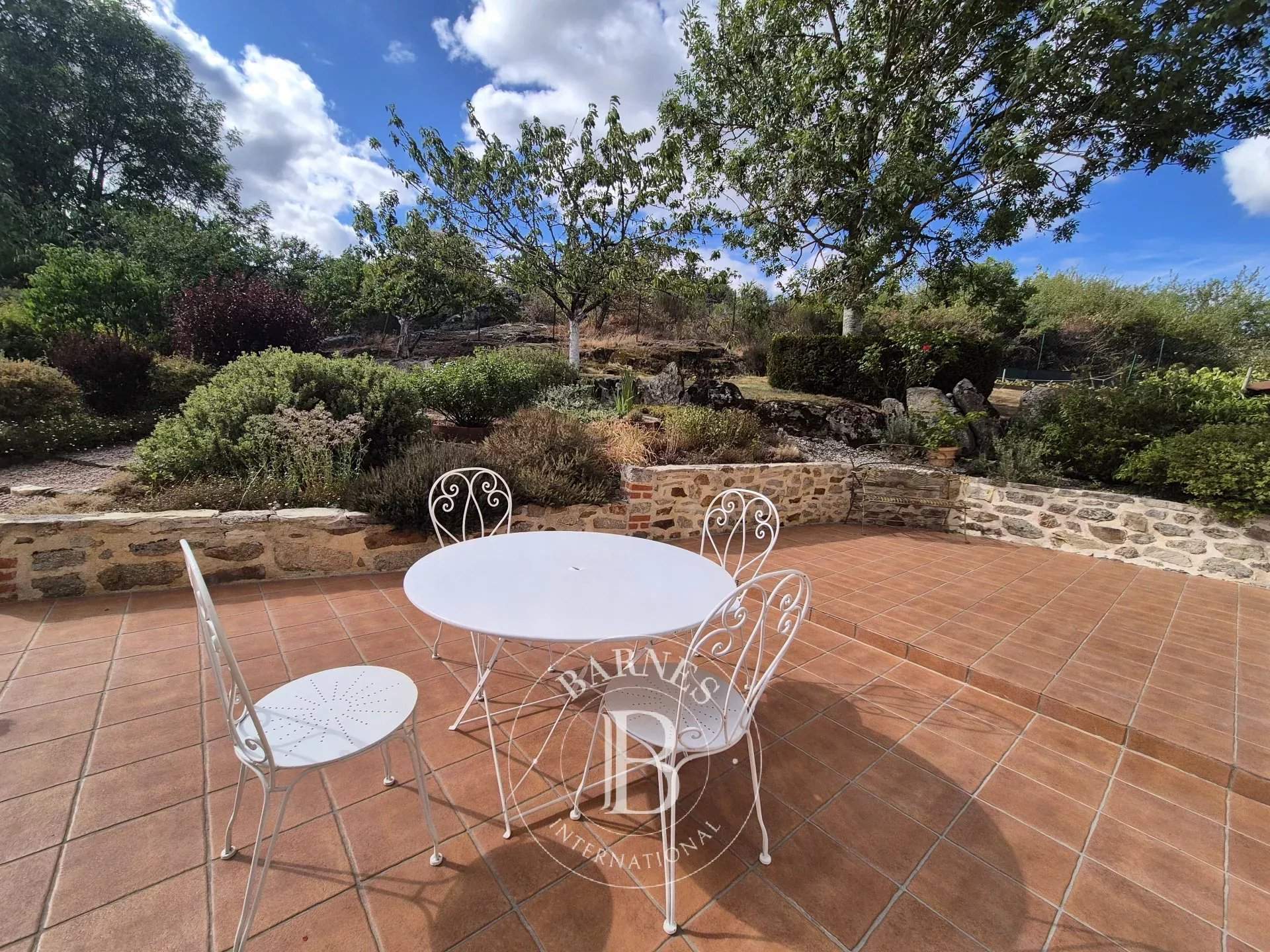 Riom  - Maison 8 Pi&egrave;ces 4 Chambres - picture 4