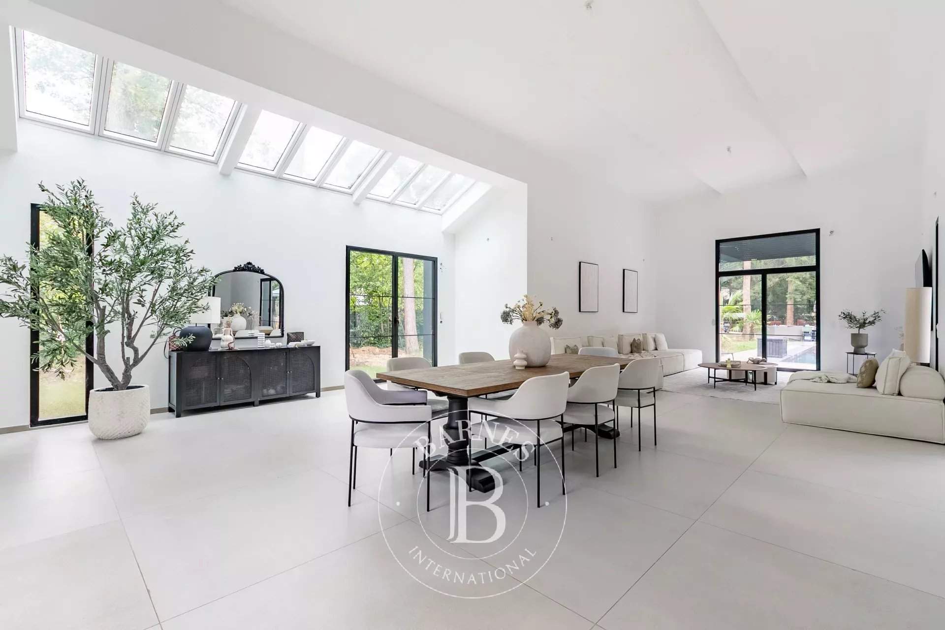 Lamorlaye  - Villa  - picture 2