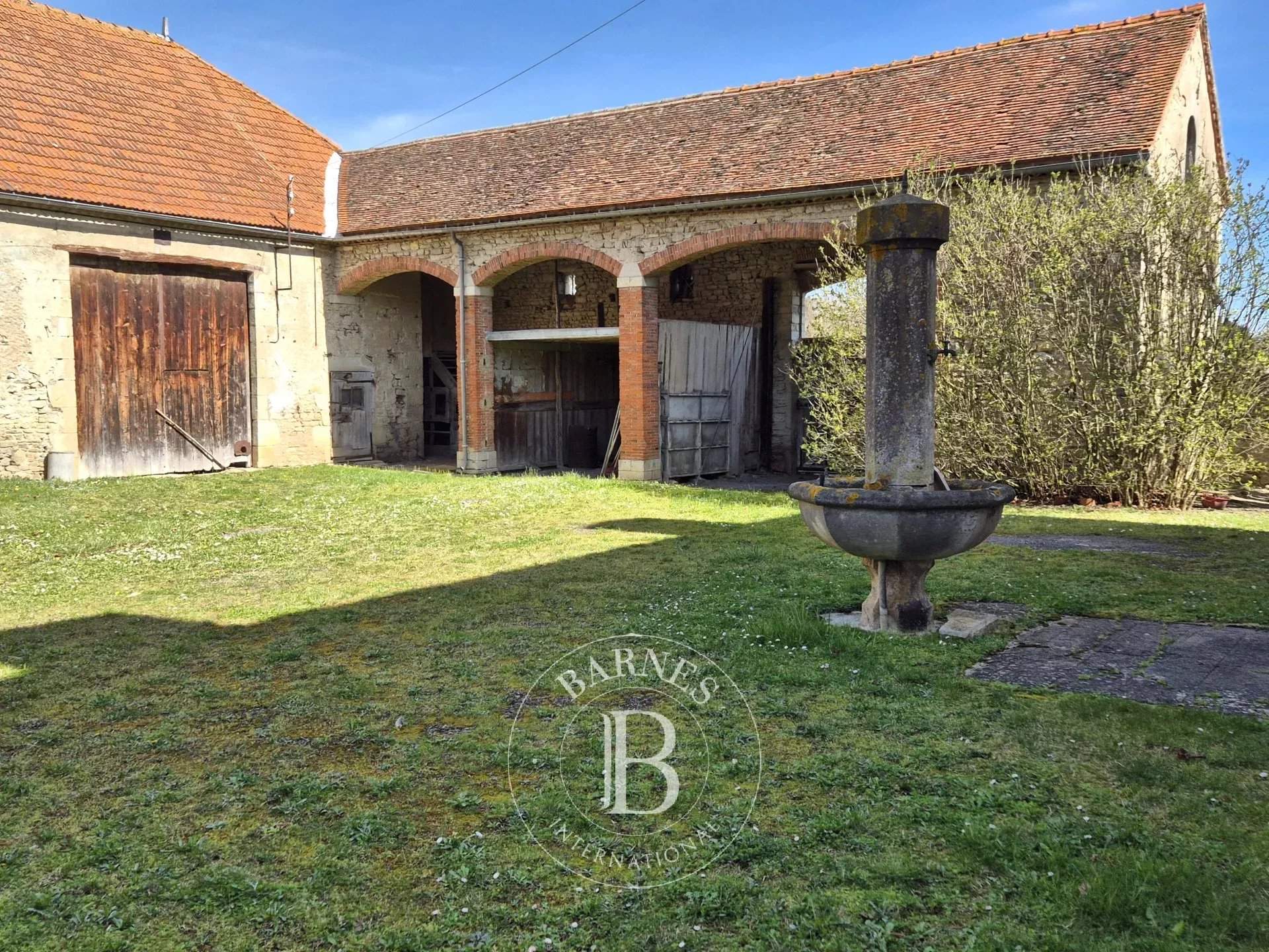 Chaptuzat  - Maison 5 Pi&egrave;ces 4 Chambres - picture 10