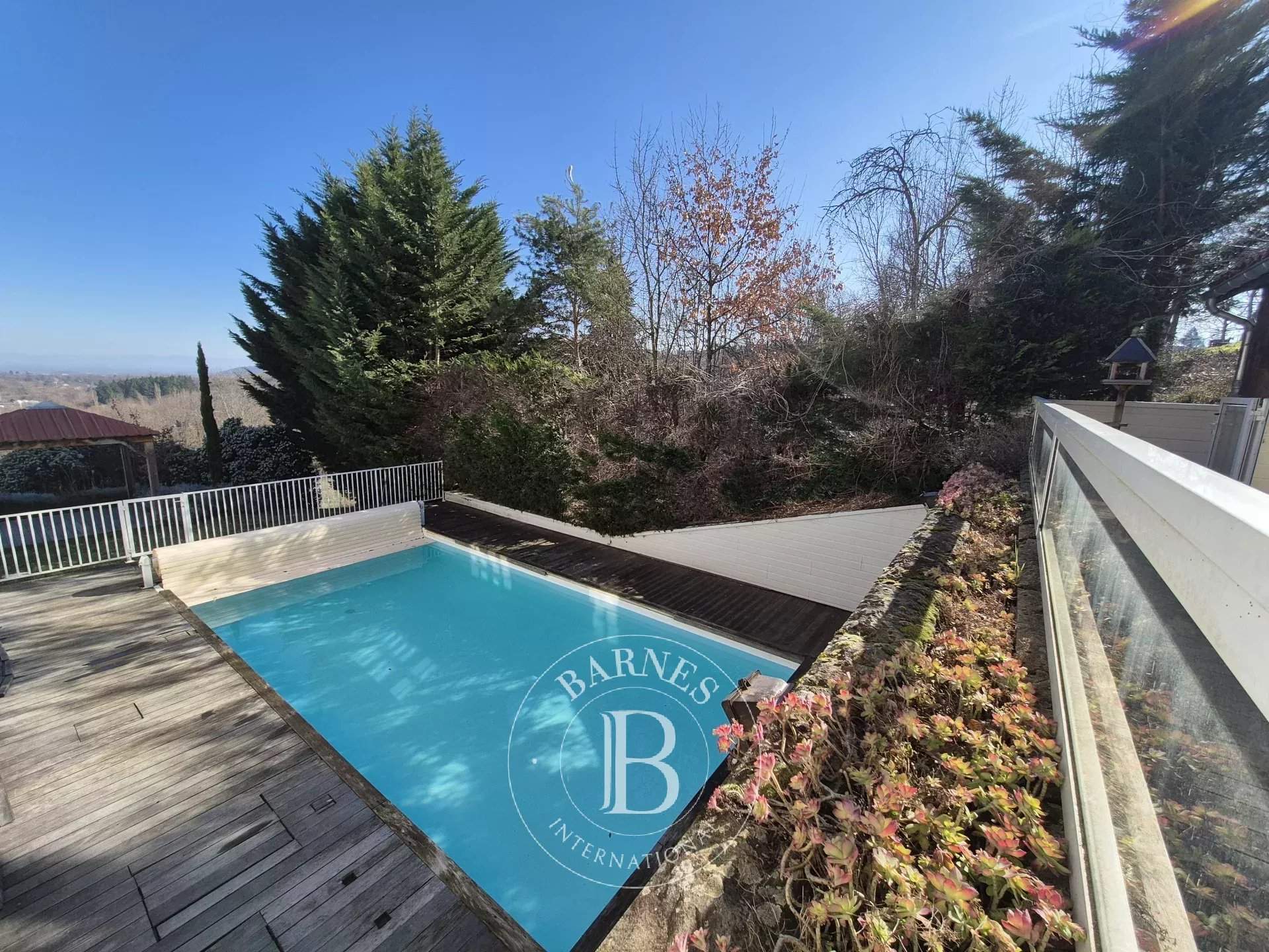 Volvic  - Maison 7 Pi&egrave;ces 5 Chambres - picture 17