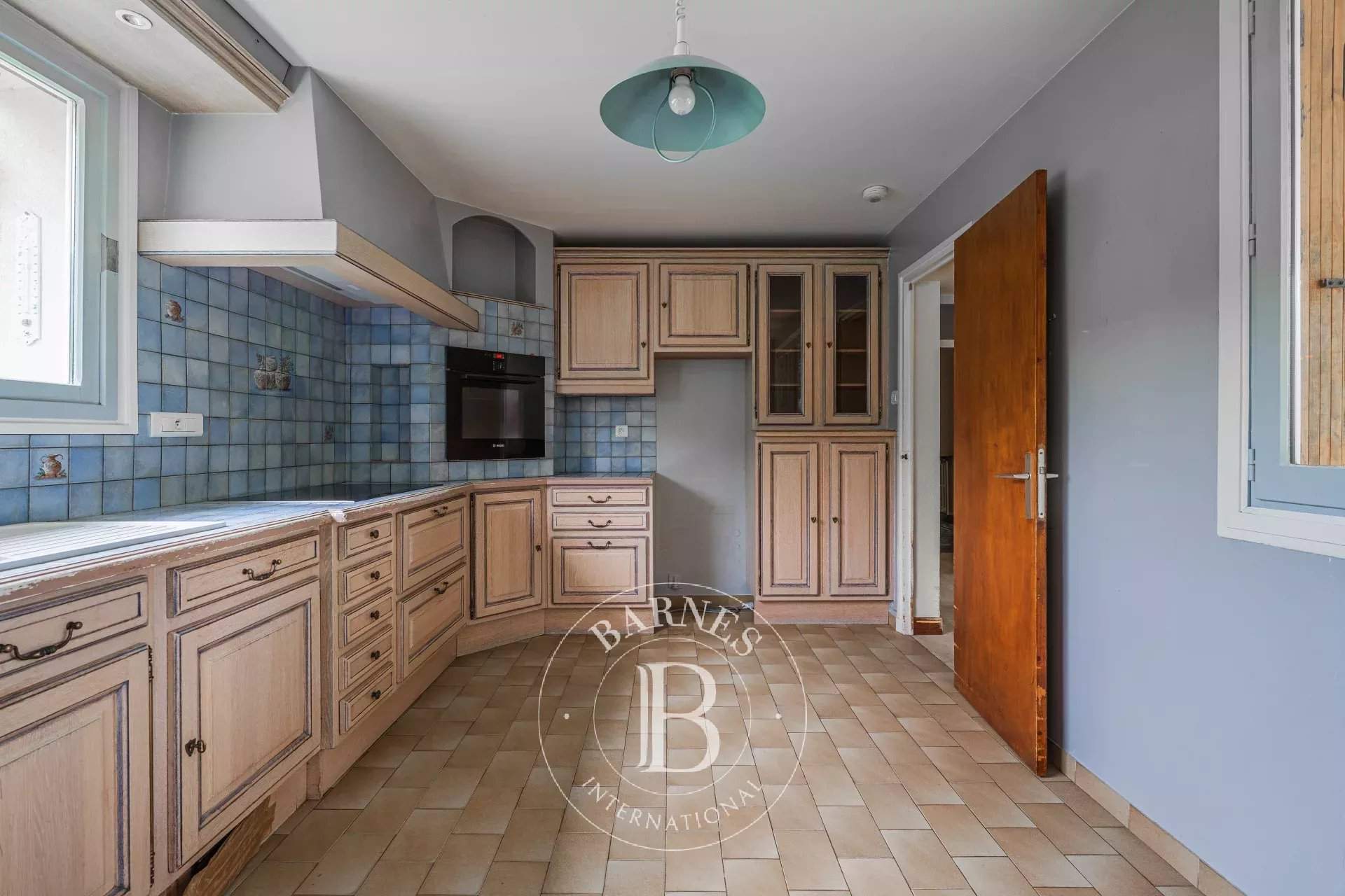 Coublevie  - Maison 7 Pi&egrave;ces 5 Chambres - picture 8