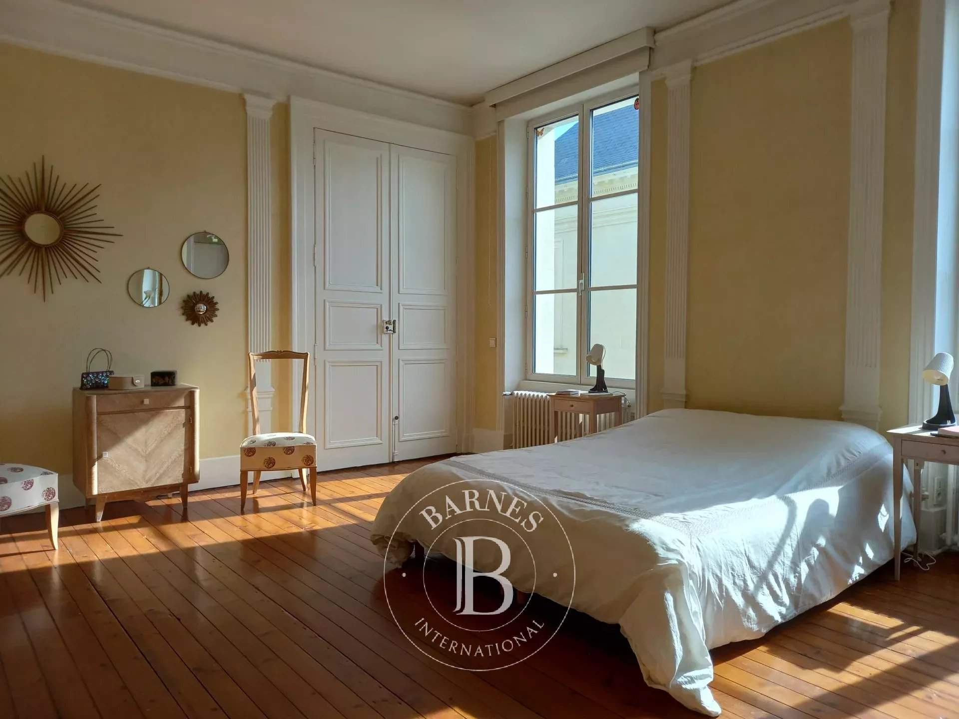 Châtellerault  - Mansion 5 Bedrooms - picture 10