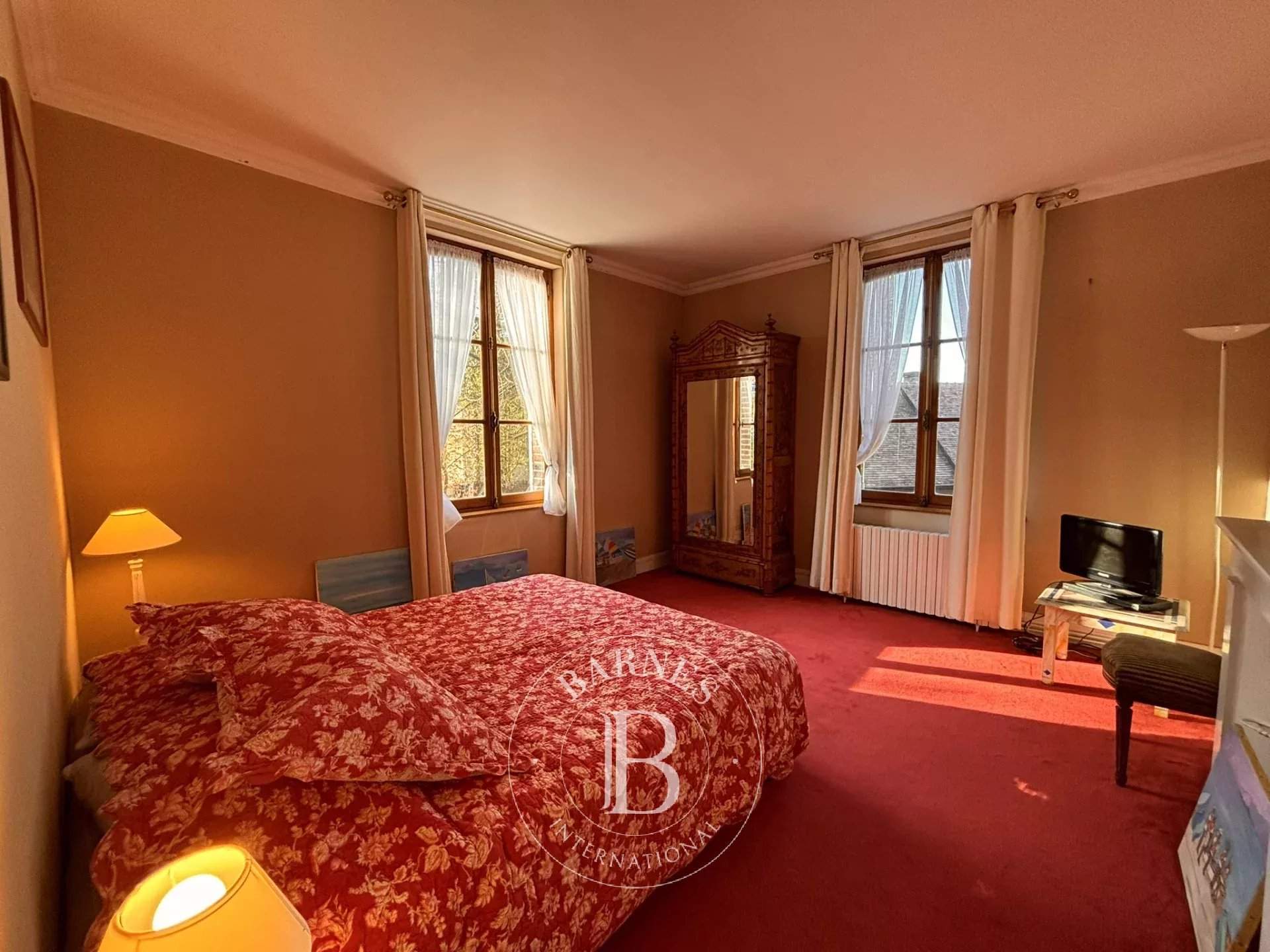 Saint-Julien-le-Faucon  - Maison 7 Pi&egrave;ces 4 Chambres - picture 14