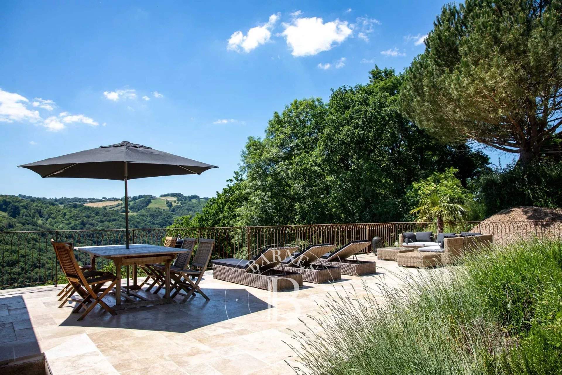 Rodez  - Propriété 22 Pièces 15 Chambres - picture 4