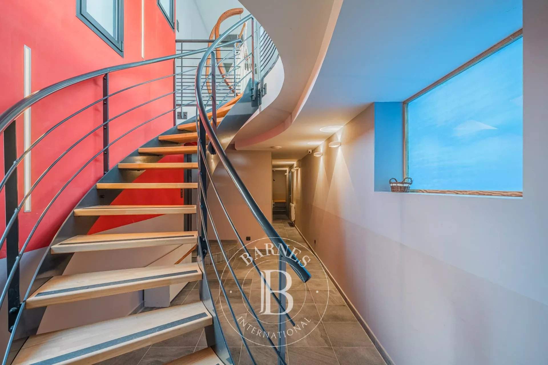 Corbelin  - Maison 12 Pi&egrave;ces 5 Chambres - picture 15