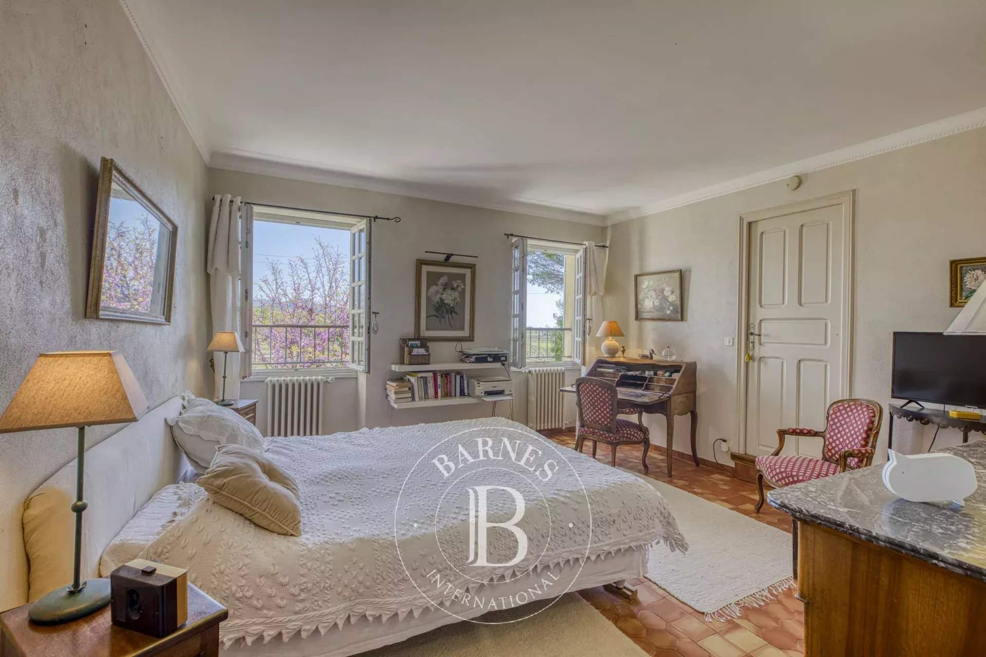 Vaison-la-Romaine  - House 8 Bedrooms - picture 19