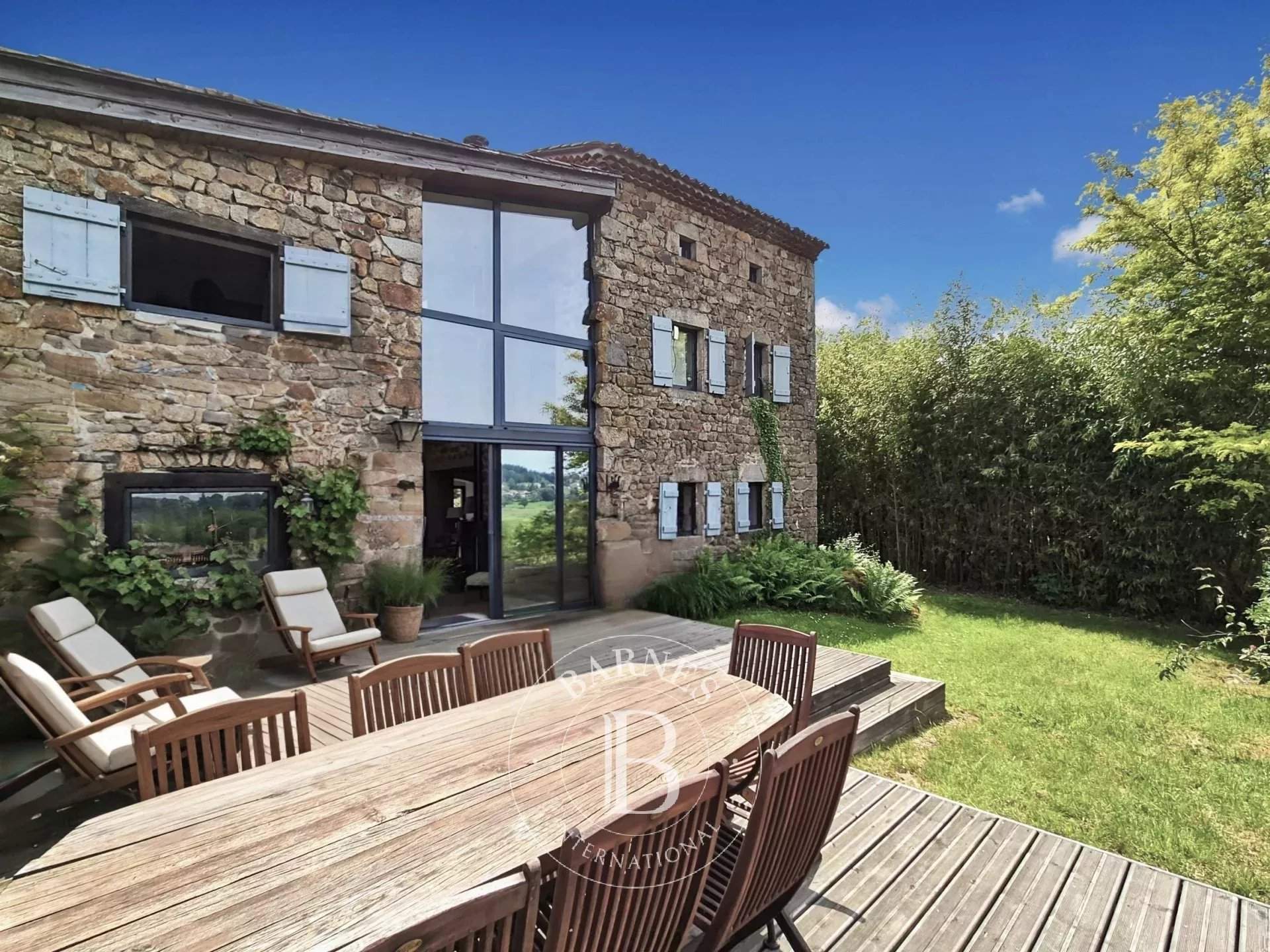 Domaize  - Maison 15 Pi&egrave;ces 5 Chambres - picture 2