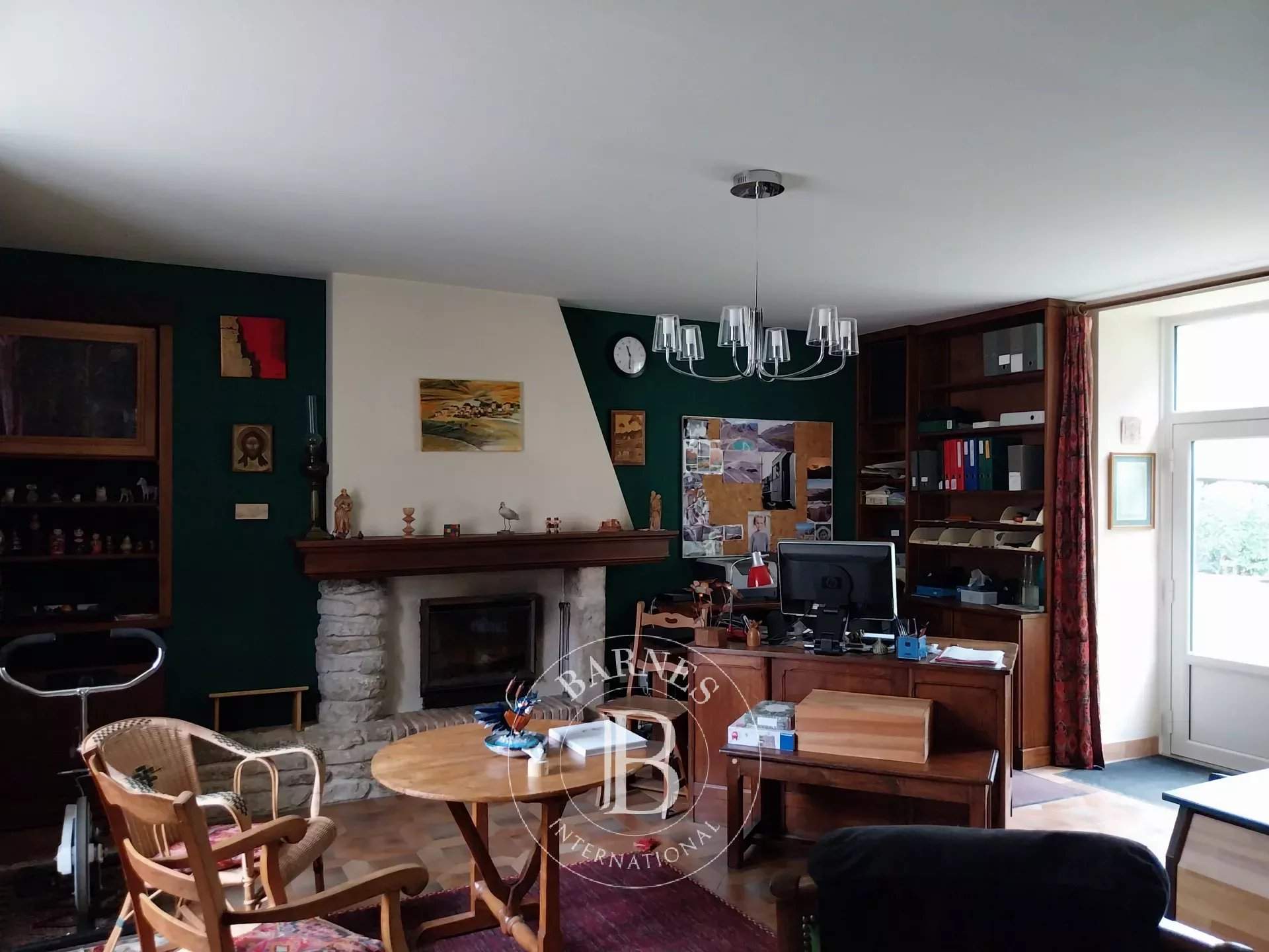 Poitiers  - Maison 8 Pi&egrave;ces 5 Chambres - picture 7