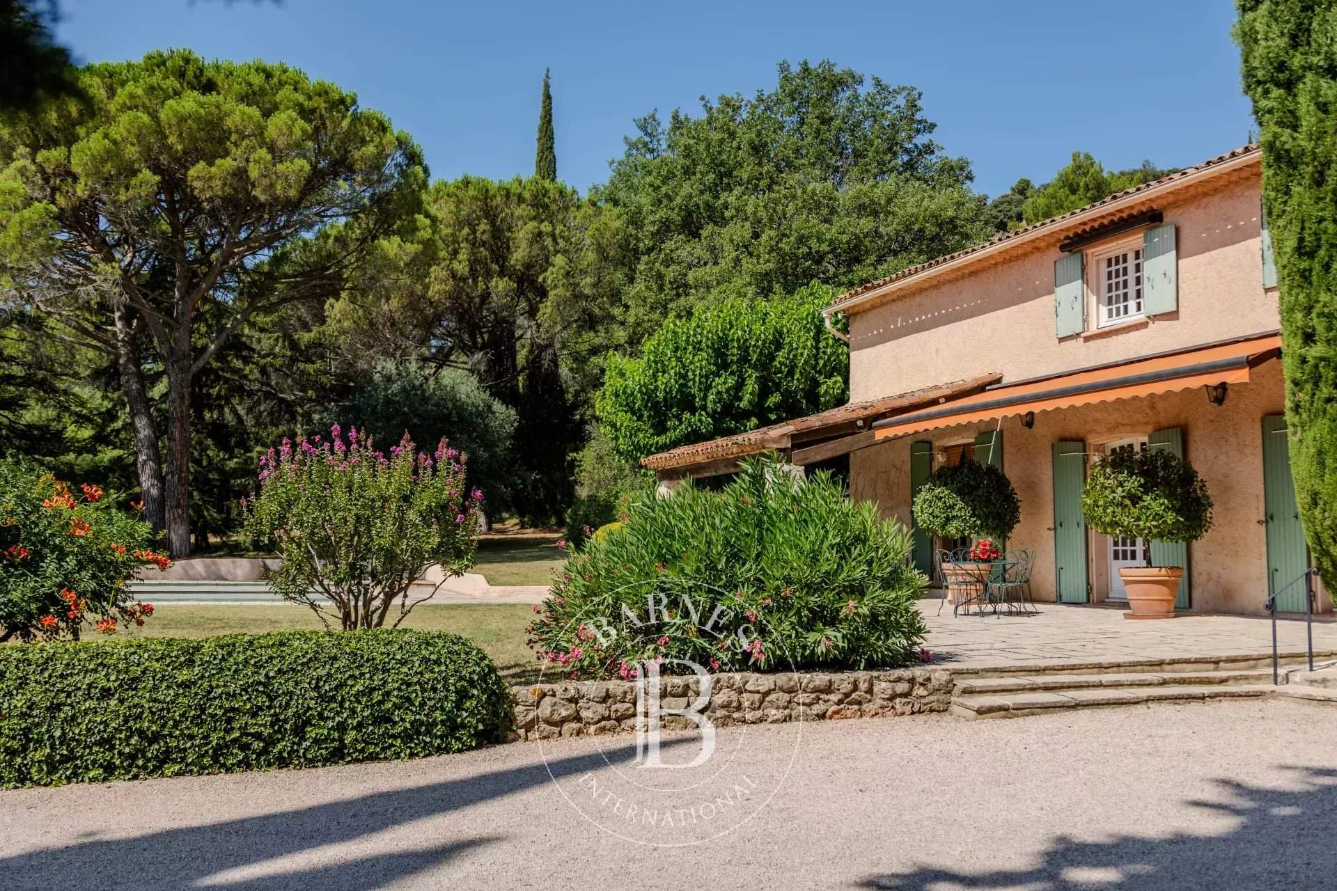 Moissac-Bellevue  - Property 4 Bedrooms - picture 5