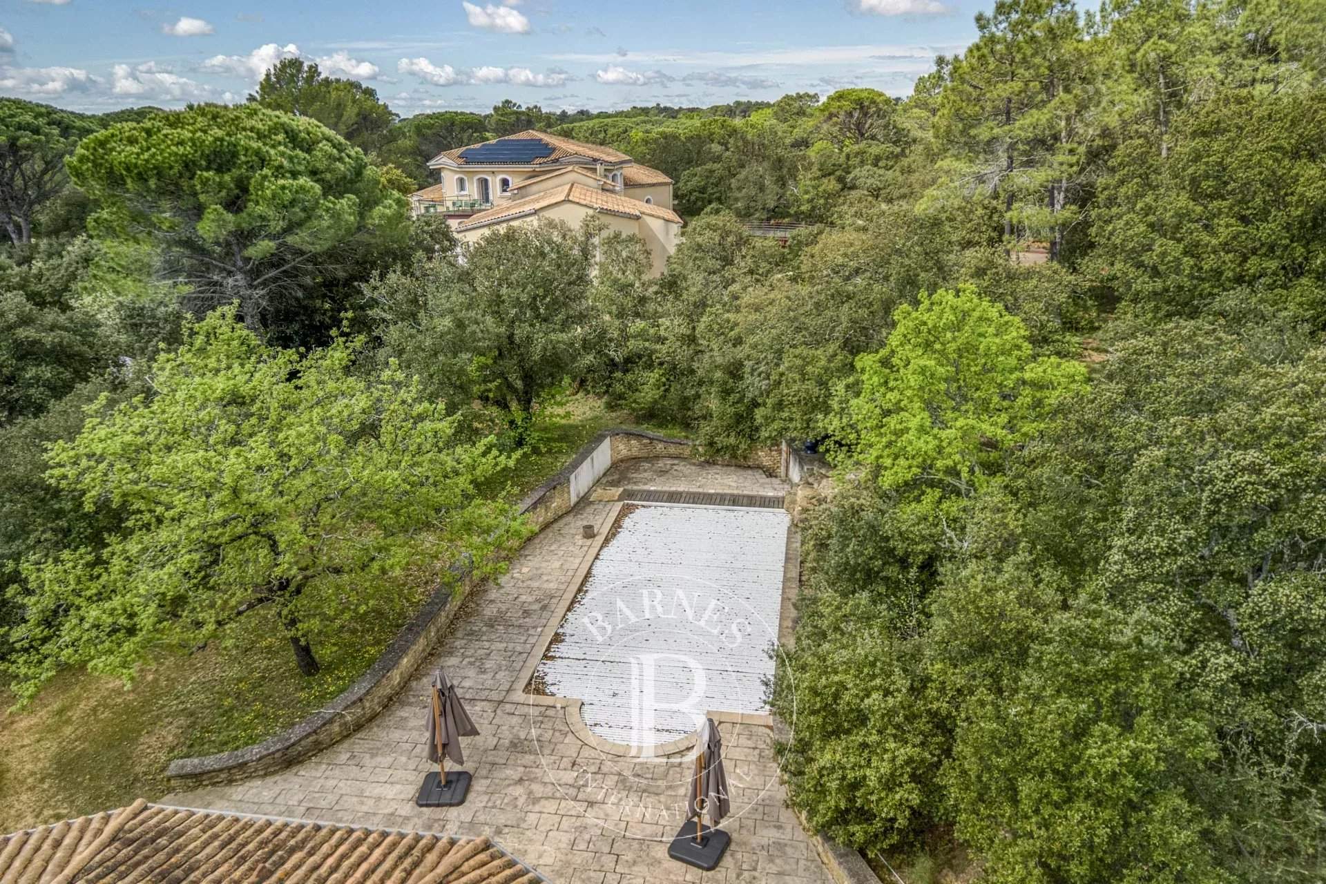 Suze-la-Rousse  - Maison 30 Pièces 11 Chambres - picture 3