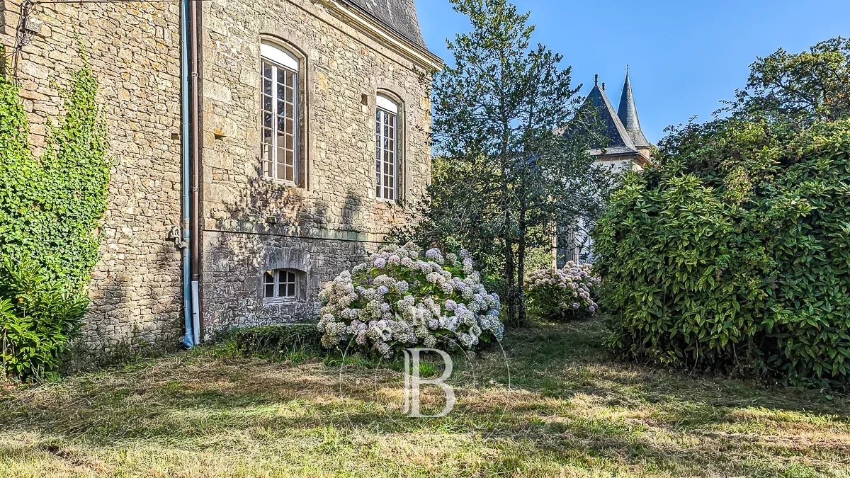 Auray  - Château 20 Pi&egrave;ces 11 Chambres - picture 3