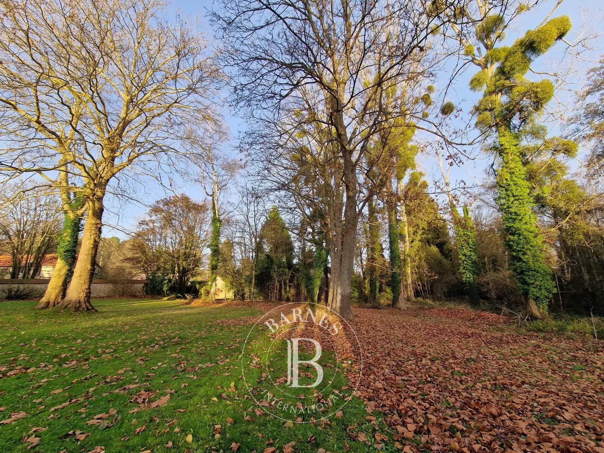 Poigny-la-Forêt  - Maison 13 Pi&egrave;ces 6 Chambres - picture 2