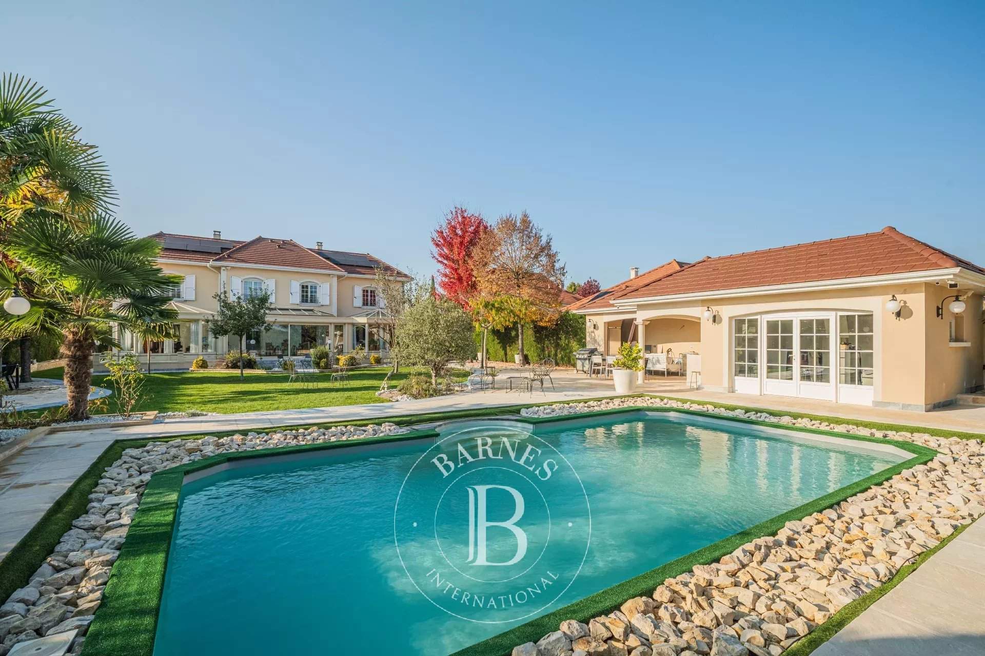 Morestel  - Maison 7 Pi&egrave;ces 5 Chambres - picture 2