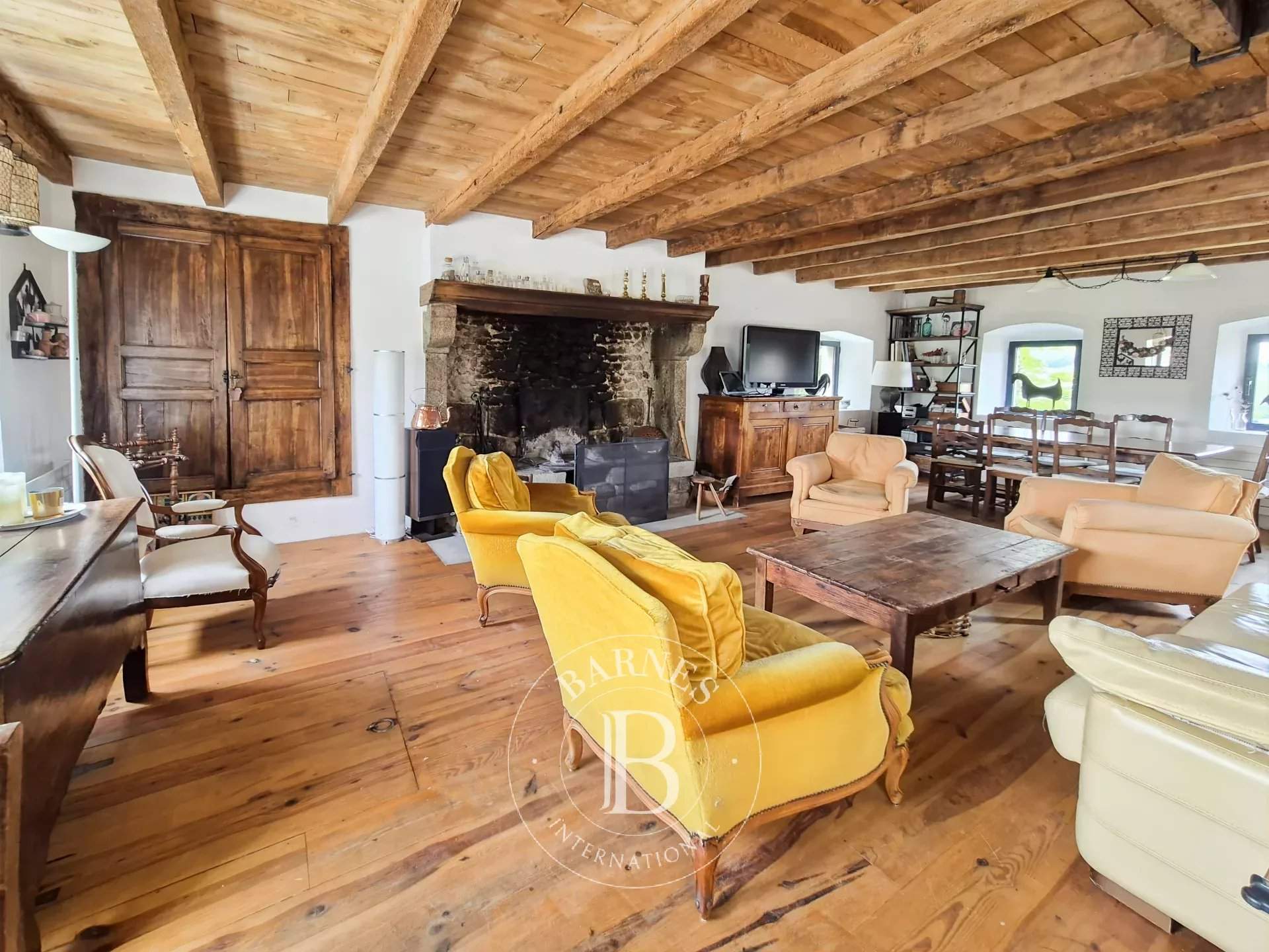 Domaize  - Maison 15 Pi&egrave;ces 5 Chambres - picture 7