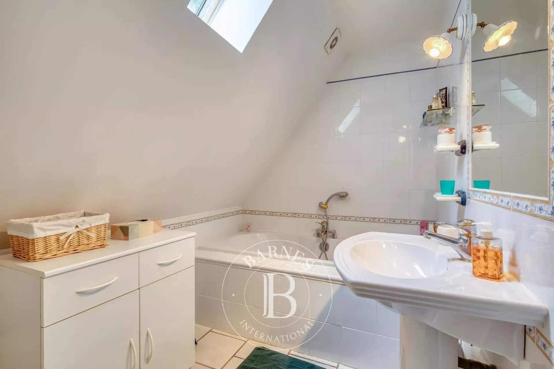 Conches-en-Ouche  - Maison 12 Pi&egrave;ces 5 Chambres - picture 11