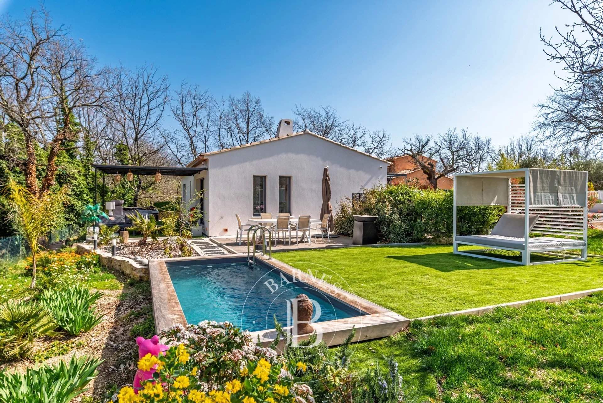 Bagnols-en-Forêt  - Maison d'hôtes 12 Pi&egrave;ces 7 Chambres - picture 15