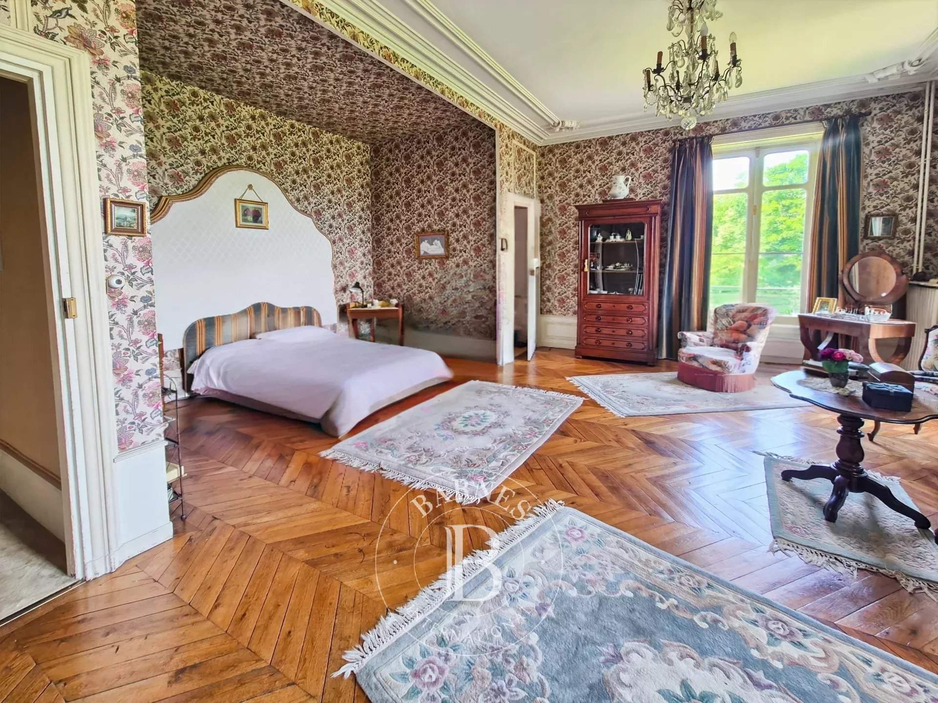 Néronde-sur-Dore  - Propriété 14 Pi&egrave;ces 9 Chambres - picture 13