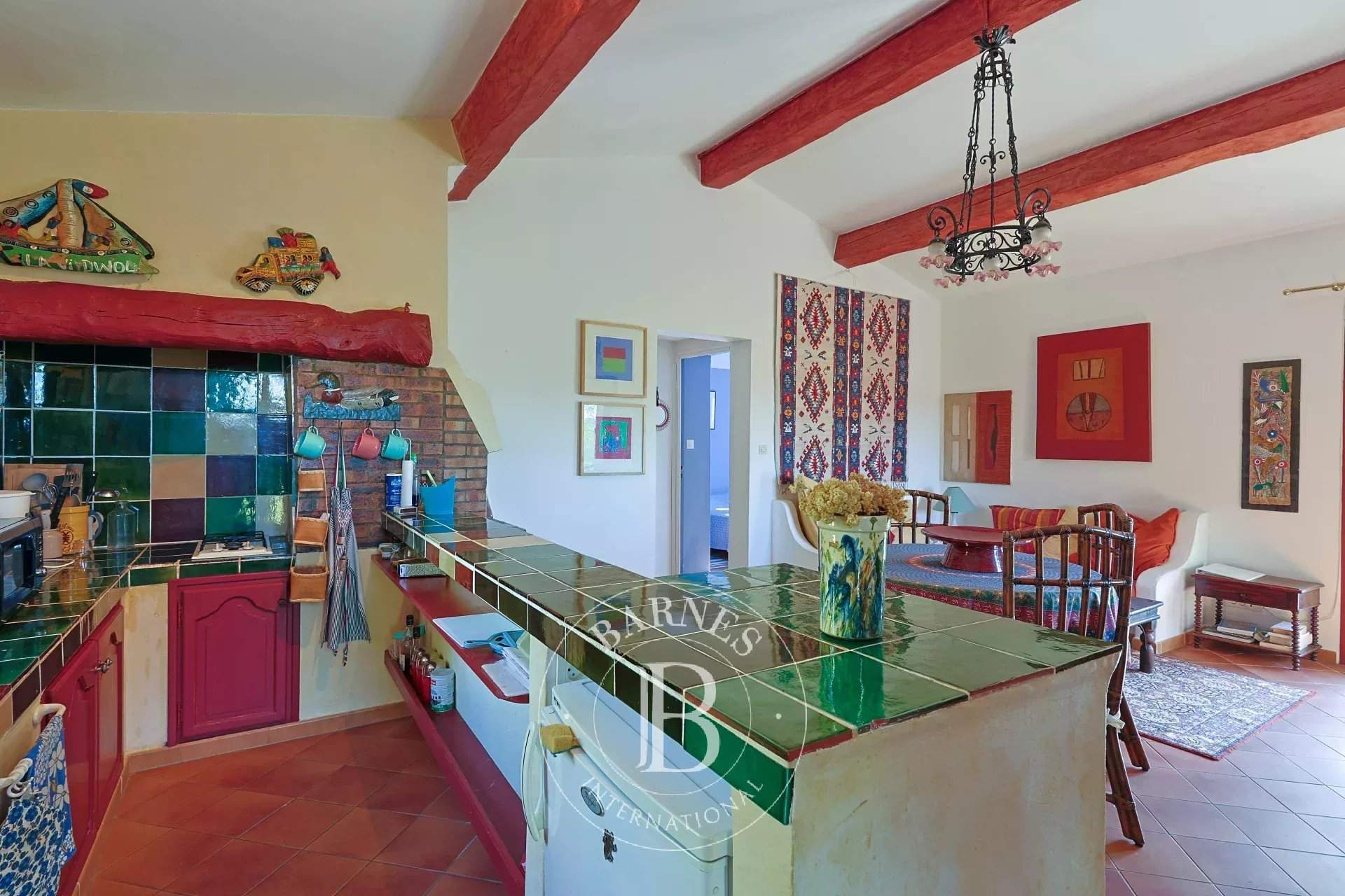 Entrecasteaux  - Property 7 Bedrooms - picture 12