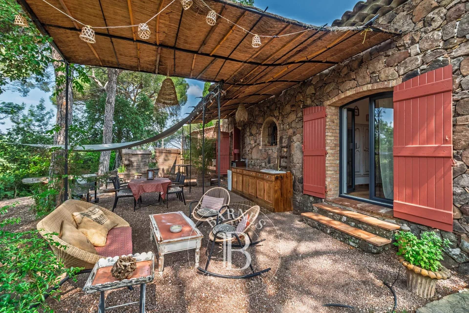 Roquebrune-sur-Argens  - Mas 10 Pi&egrave;ces 5 Chambres - picture 9