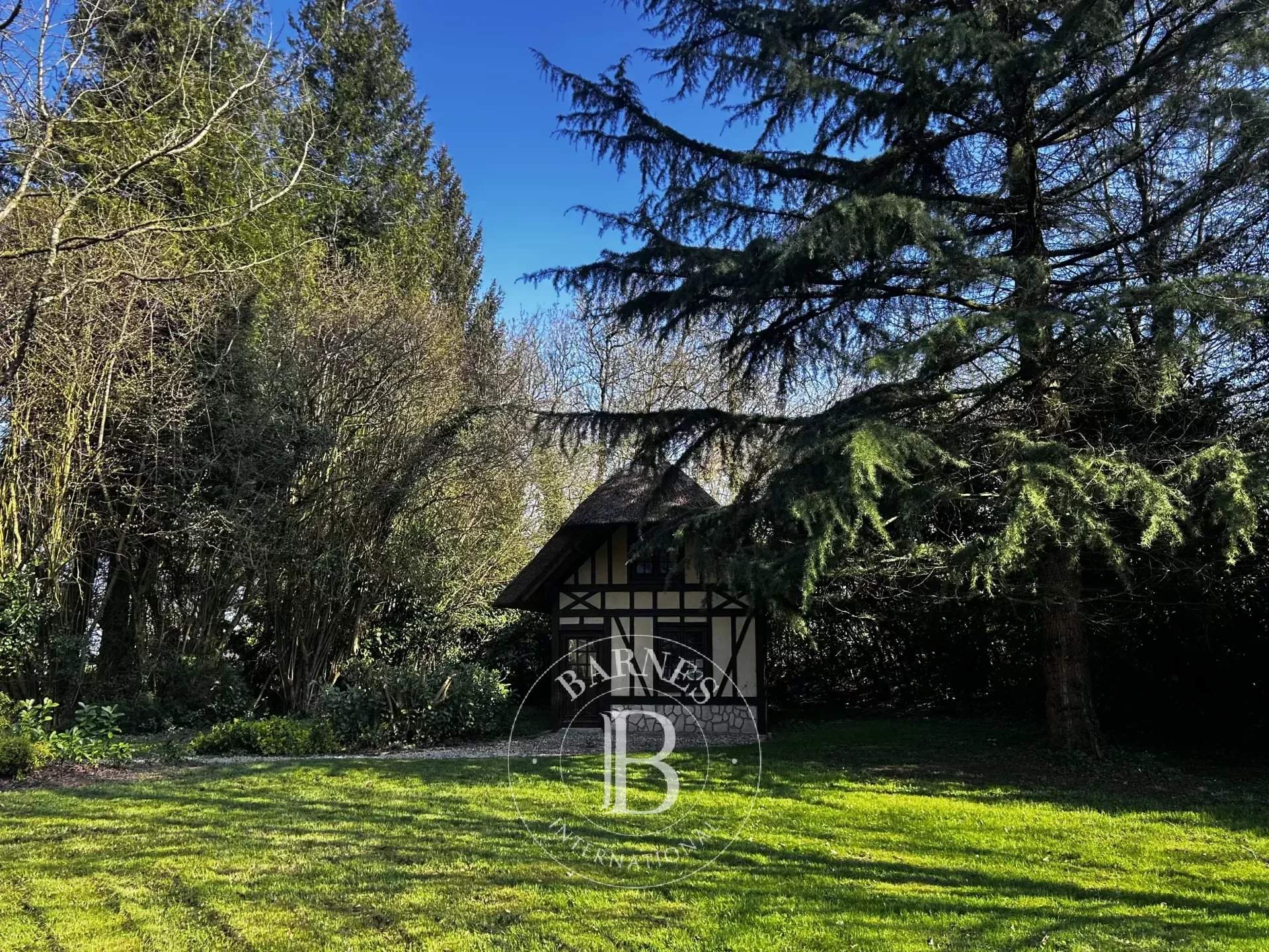 Yerville  - Chaumière 7 Pi&egrave;ces 4 Chambres - picture 13