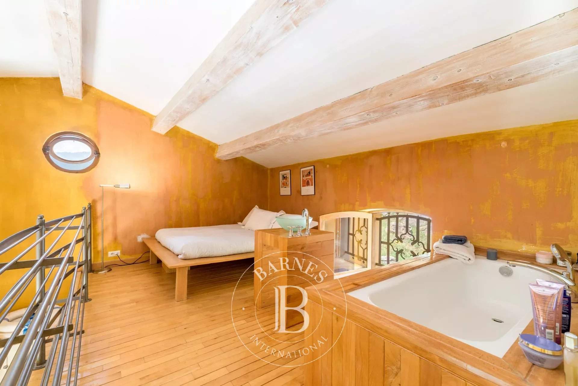 Fayence  - Maison 8 Pi&egrave;ces 5 Chambres - picture 15