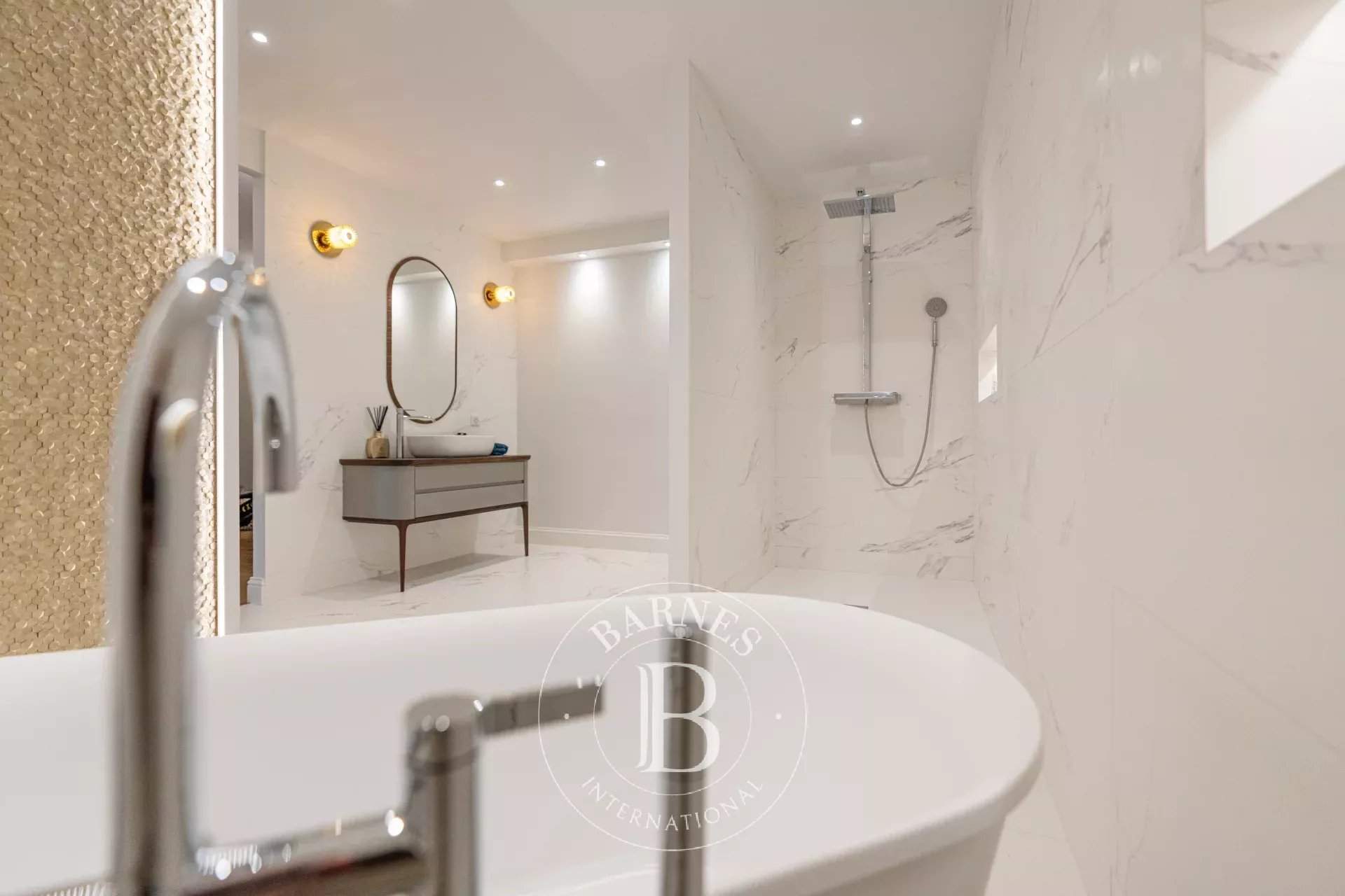 Flayosc  - Property 5 Bedrooms - picture 12