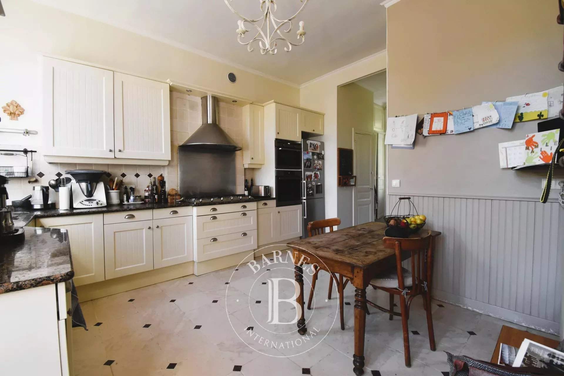 Vieille-Église-en-Yvelines  - Maison 13 Pi&egrave;ces 7 Chambres - picture 9