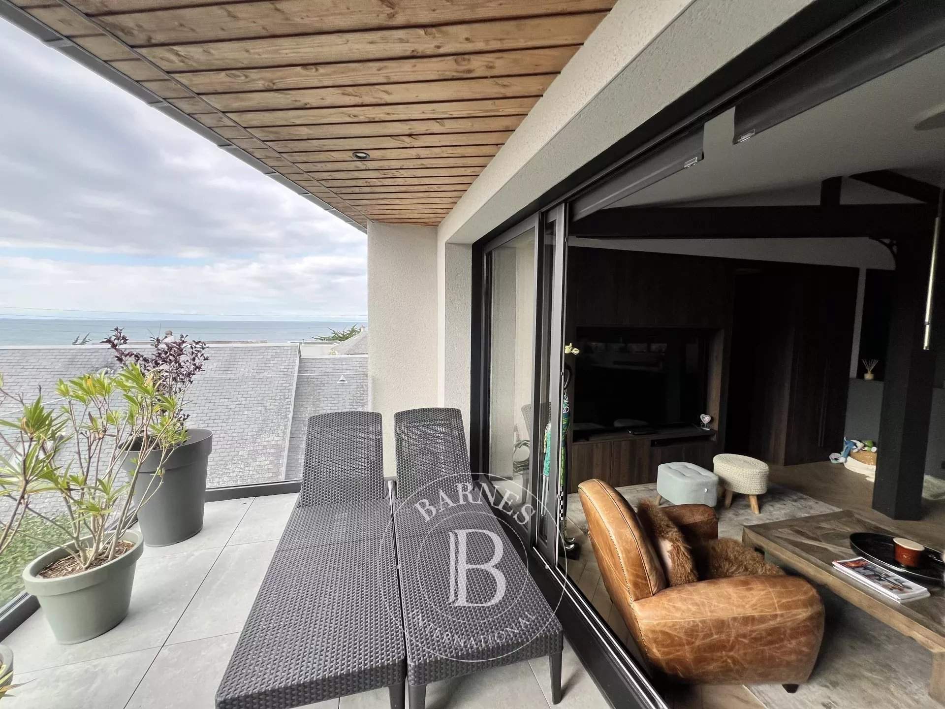 Donville-les-Bains  - Maison 5 Pi&egrave;ces 3 Chambres - picture 15