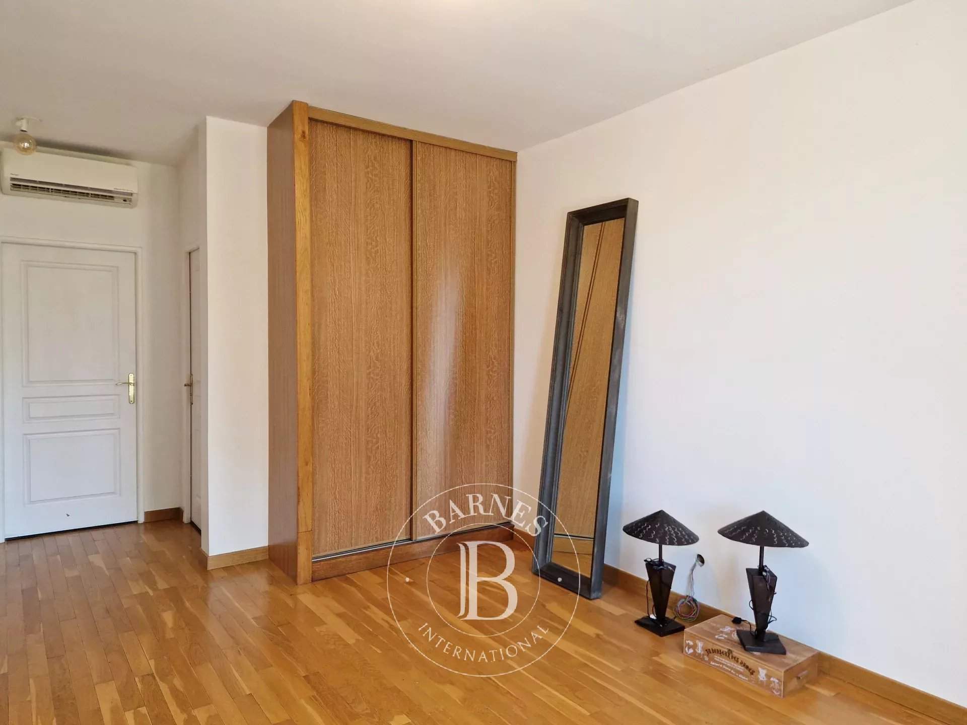 L'Isle-Adam  - Duplex 2 Bedrooms - picture 14