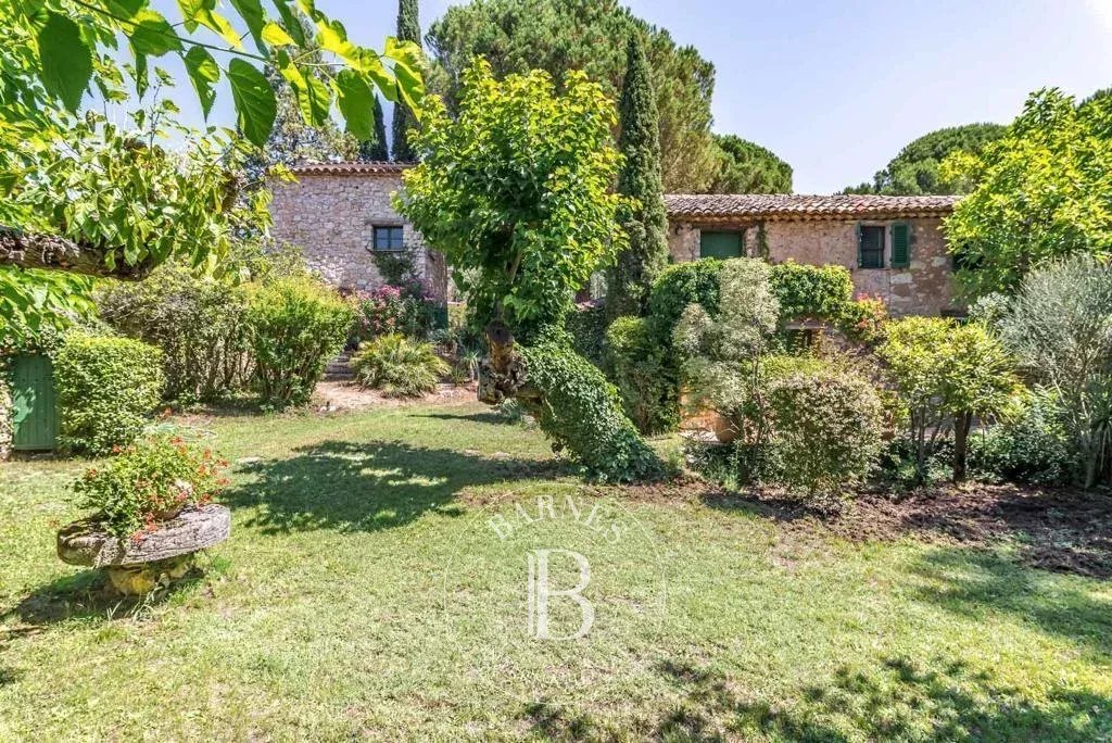 Bagnols-en-Forêt  - Mas 16 Pi&egrave;ces 10 Chambres - picture 15