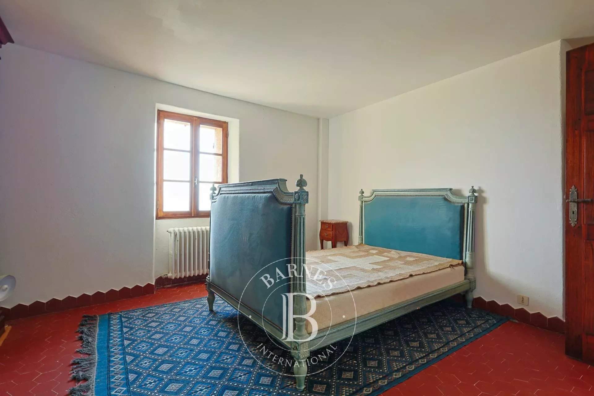 Seillans  - Property 11 Bedrooms - picture 13