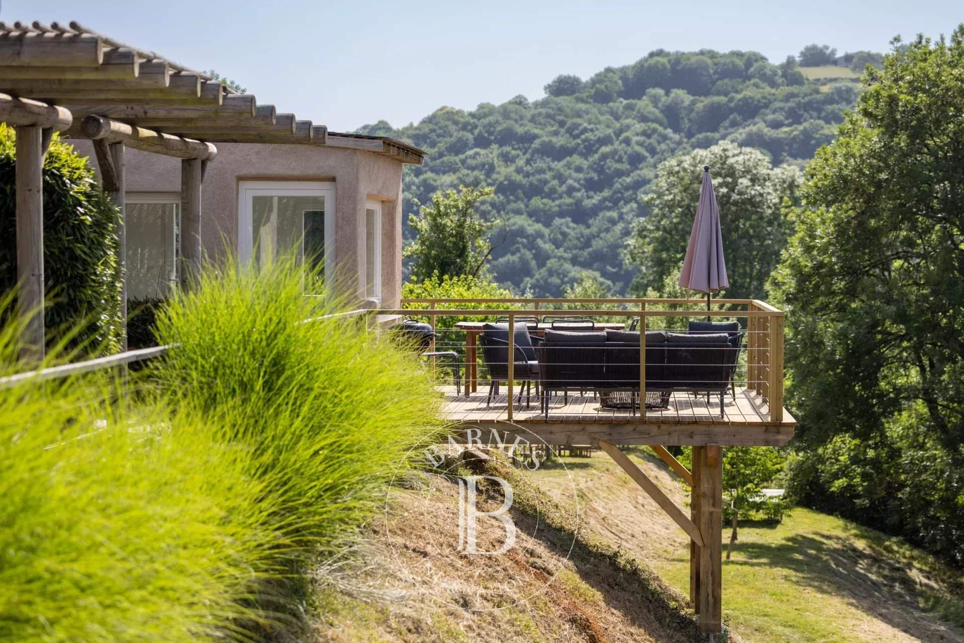 Rodez  - Propriété 22 Pièces 15 Chambres - picture 19