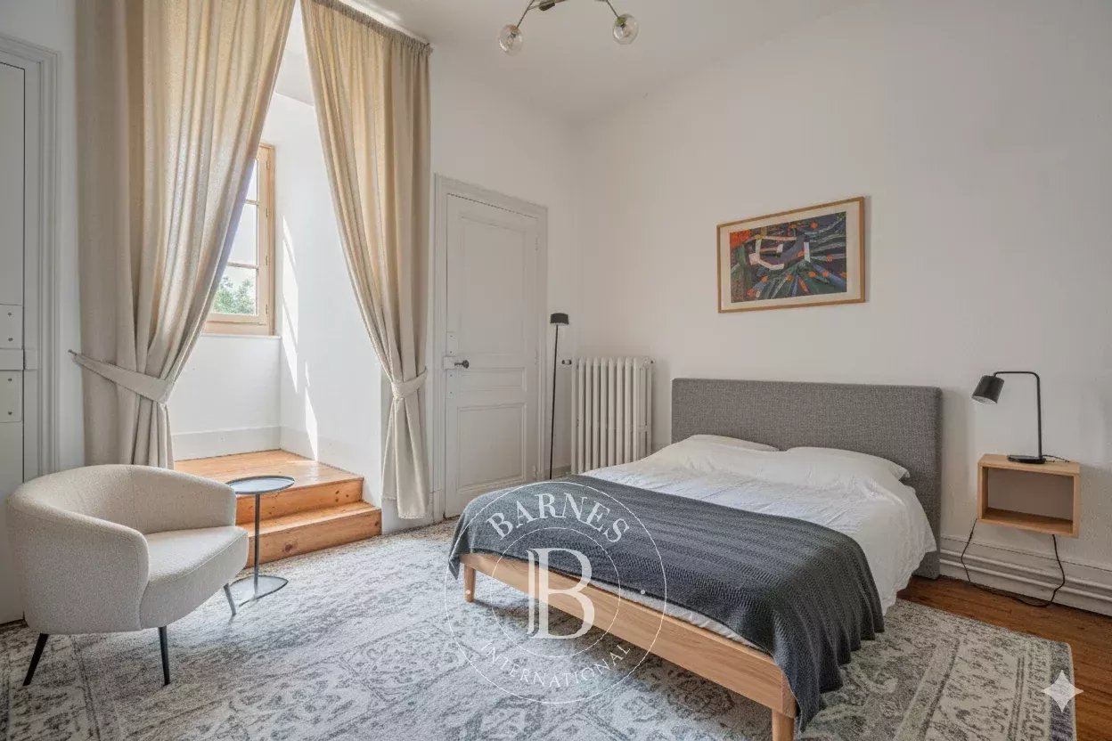 Voreppe  - Propriété 19 Pièces 7 Chambres - picture 18