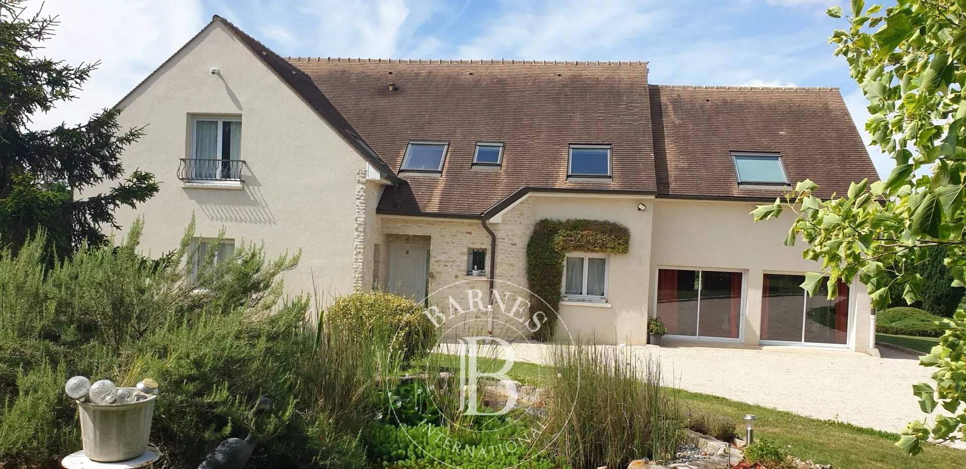 Dammartin-en-Serve  - House 4 Bedrooms - picture 2