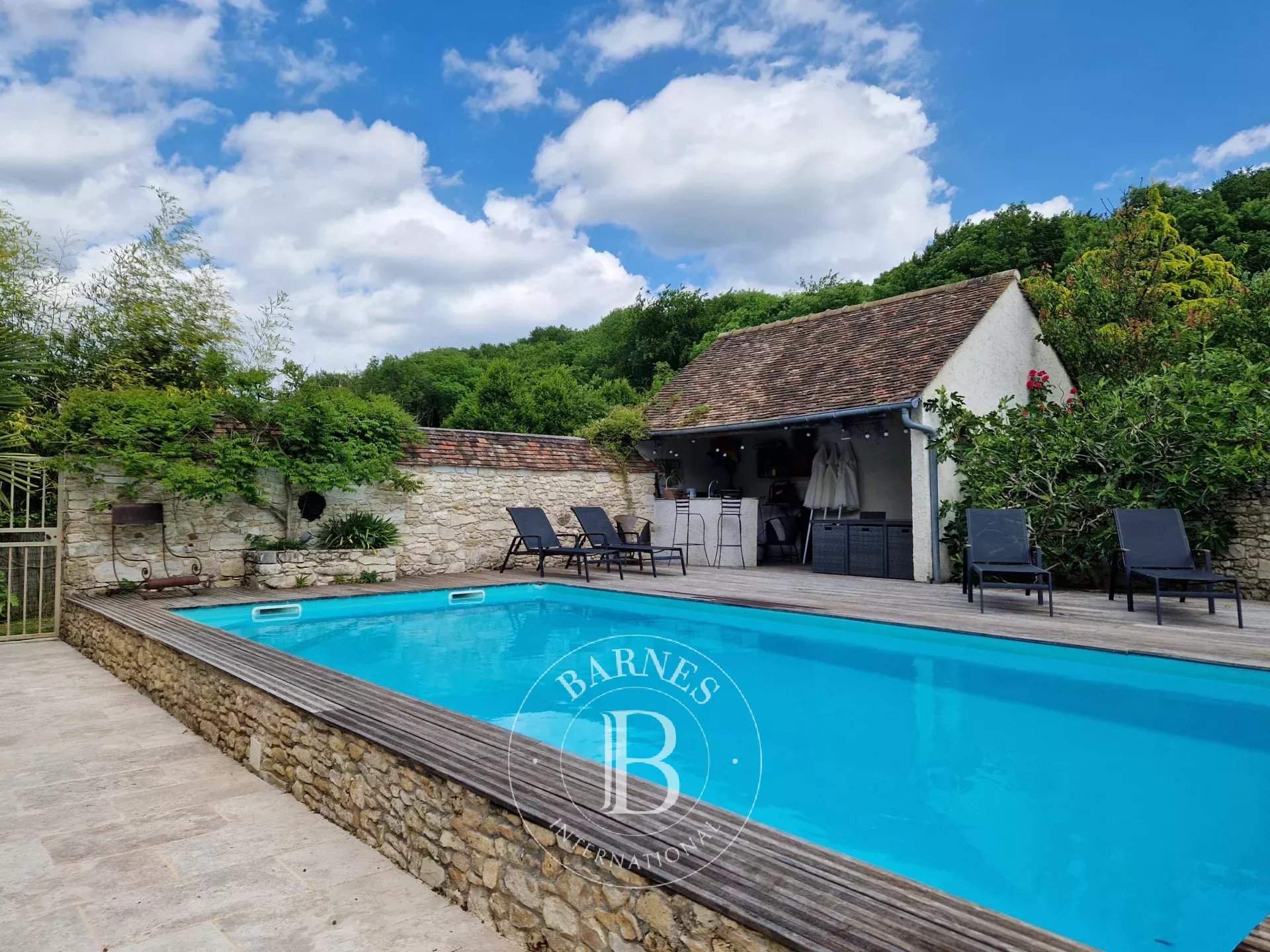 Vienne-en-Arthies  - House 7 Bedrooms - picture 1