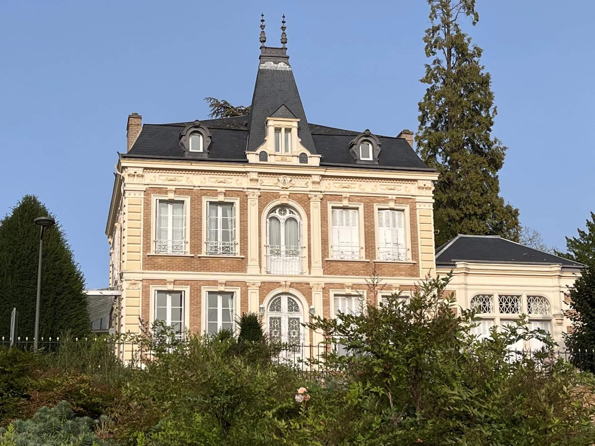 Orbec  - Hôtel particulier 13 Pi&egrave;ces 7 Chambres - picture 2