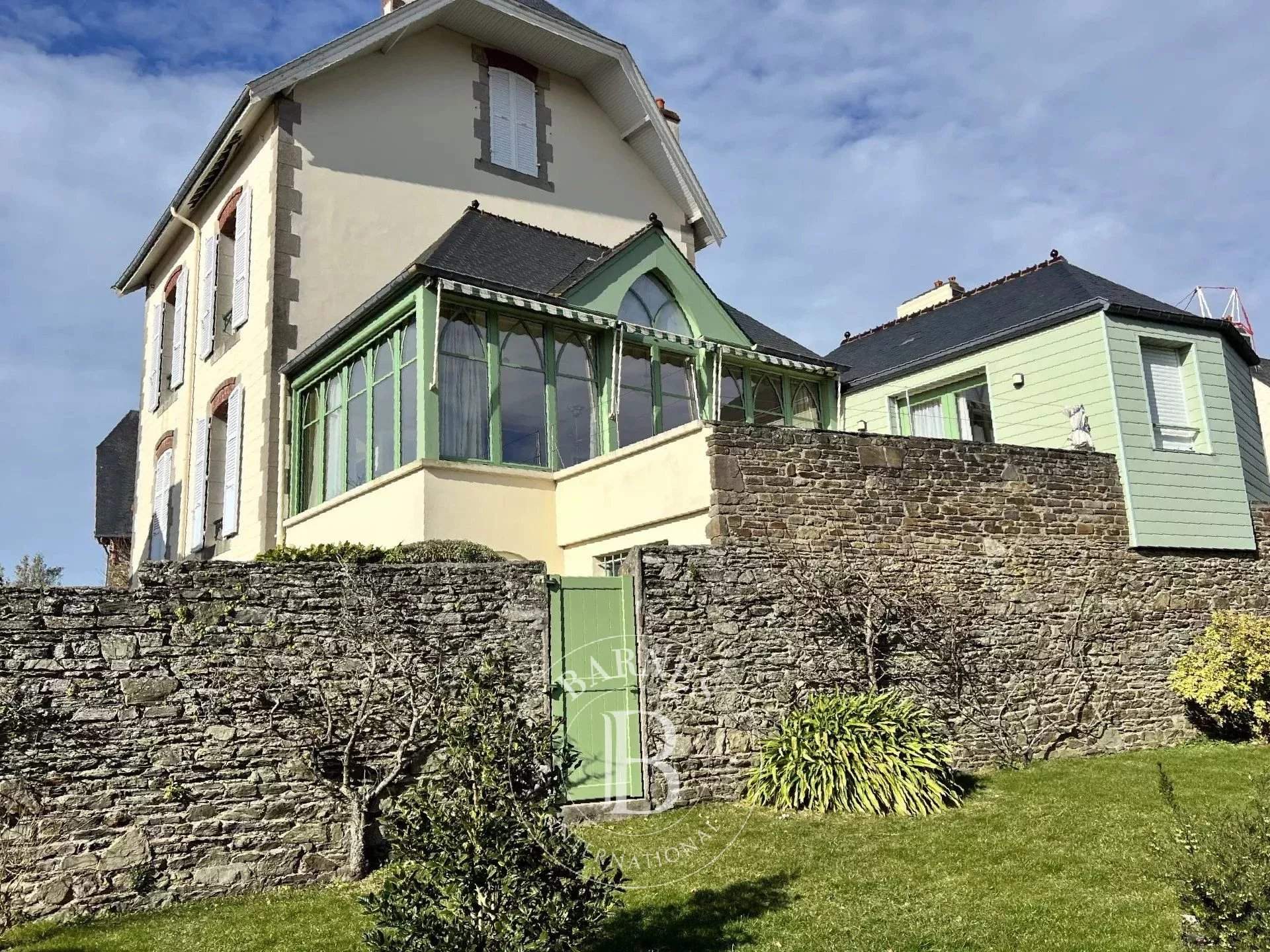 Granville  - Villa 7 Pi&egrave;ces 5 Chambres - picture 1